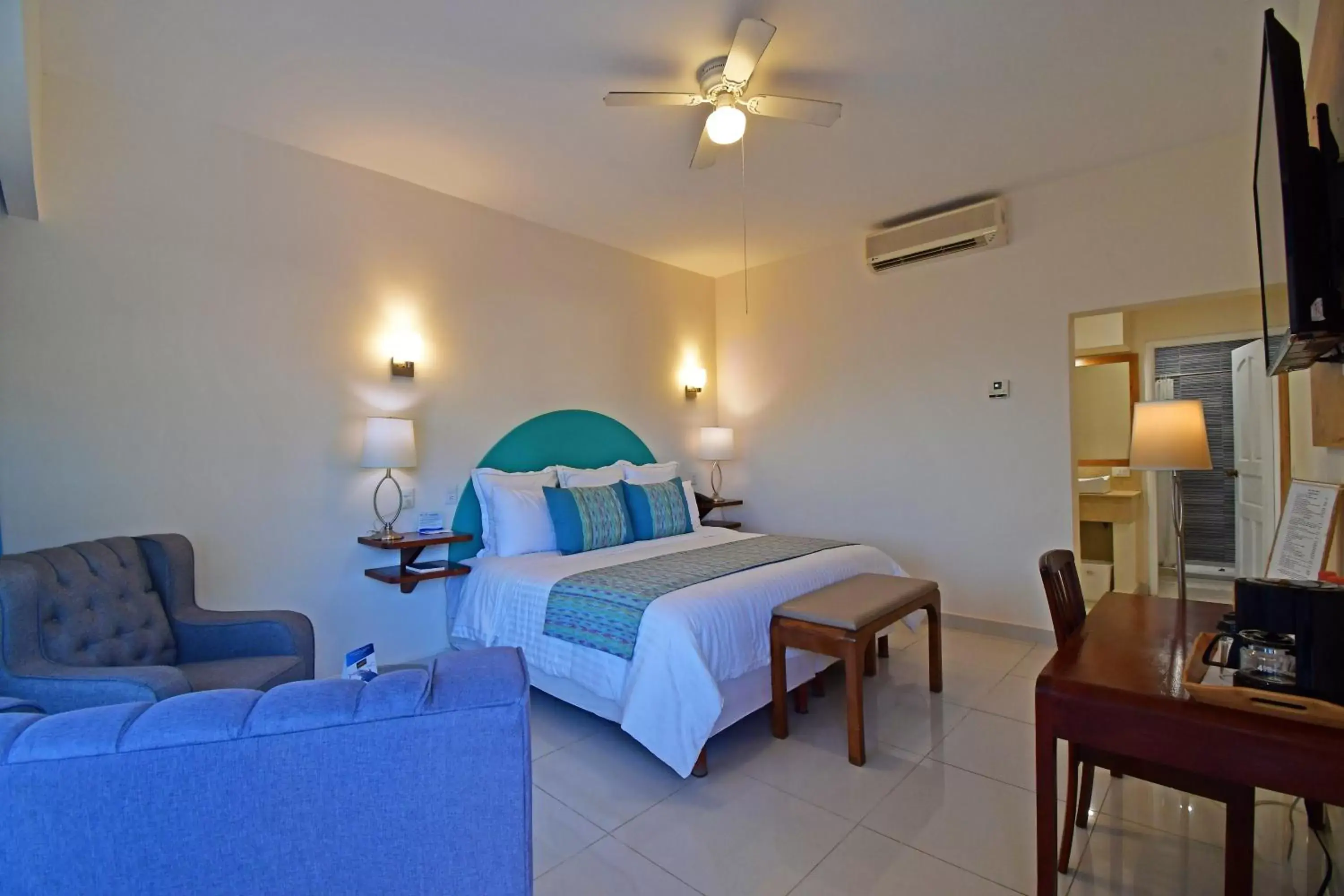 King Room in The Marine Waterfront Hotel King Room in The Marine Waterfront Hotel