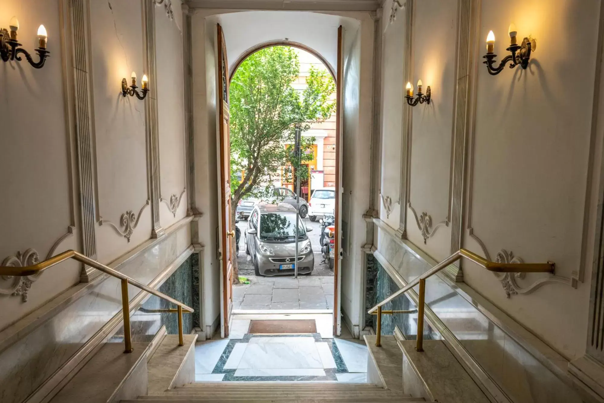 Facade/entrance in Eccelso Hotel