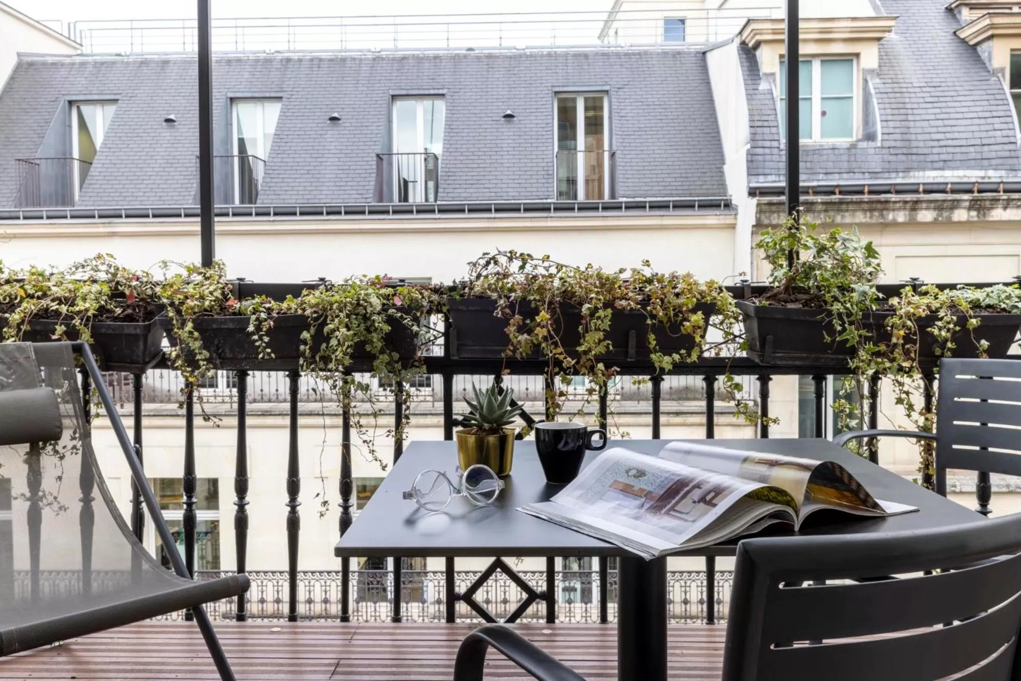Balcony/Terrace in Hôtel Théorème
