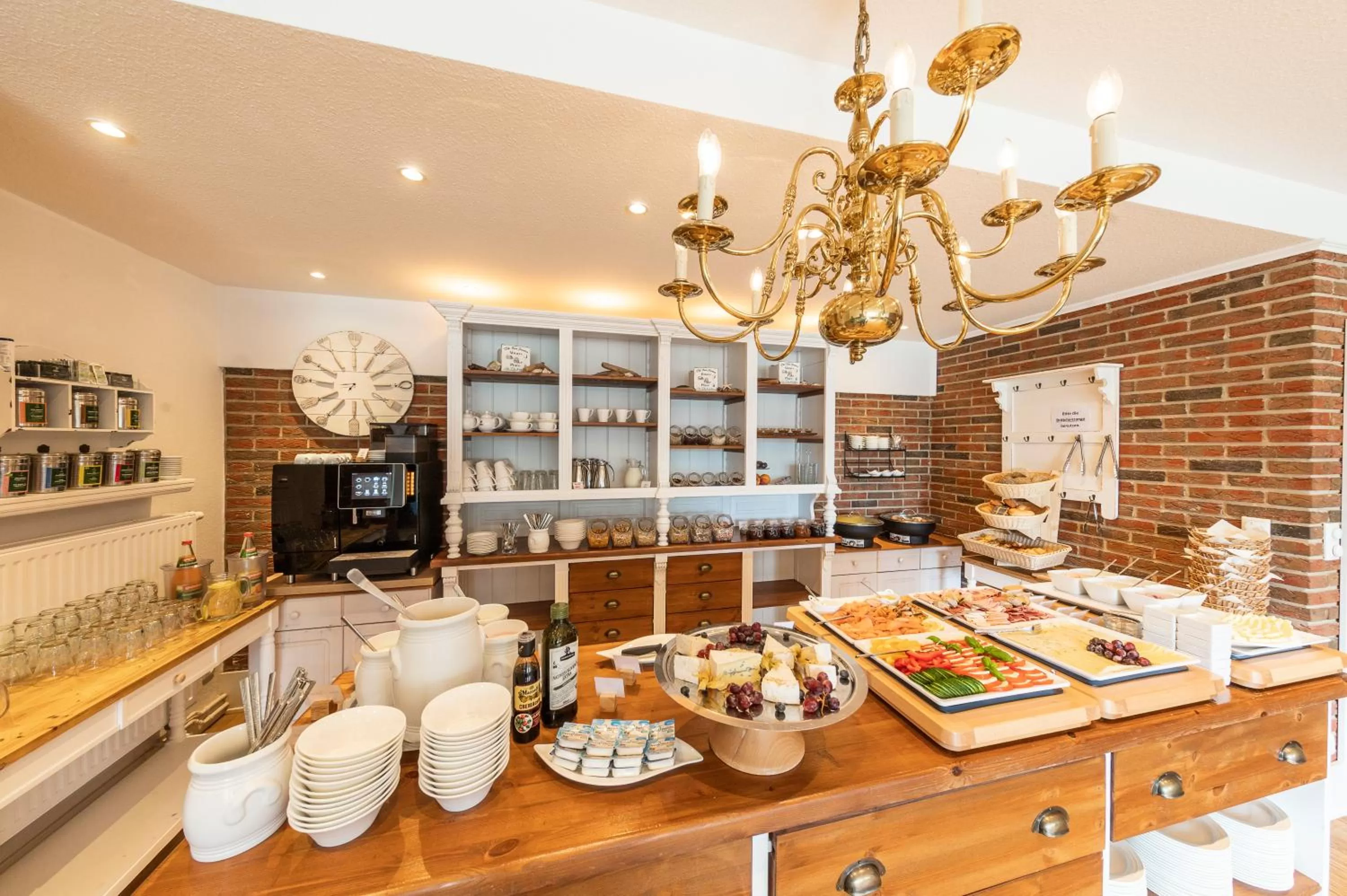 Buffet breakfast in Hotel Das kleine Glück - Adults Only