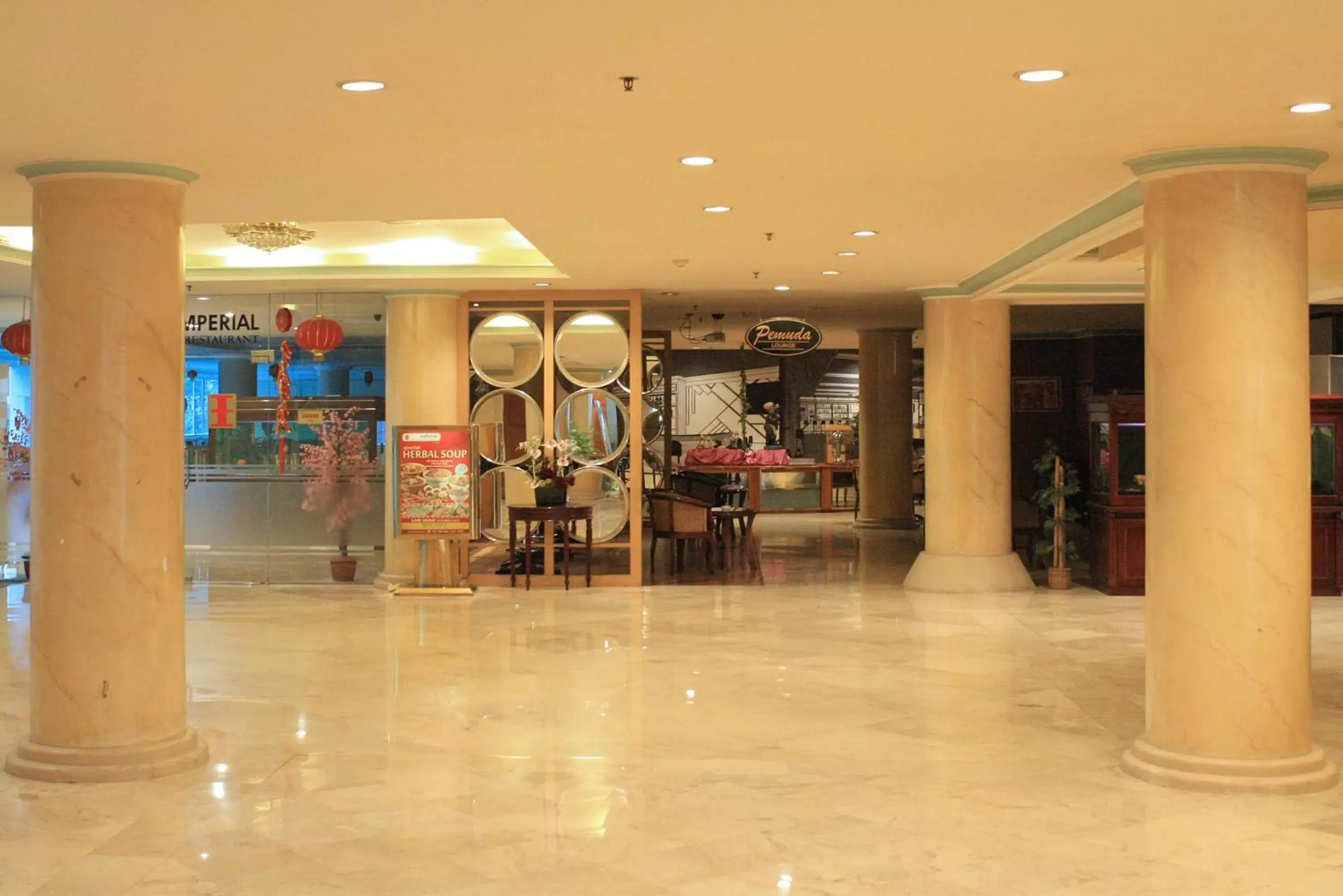 Lobby or reception in Tunjungan Hotel