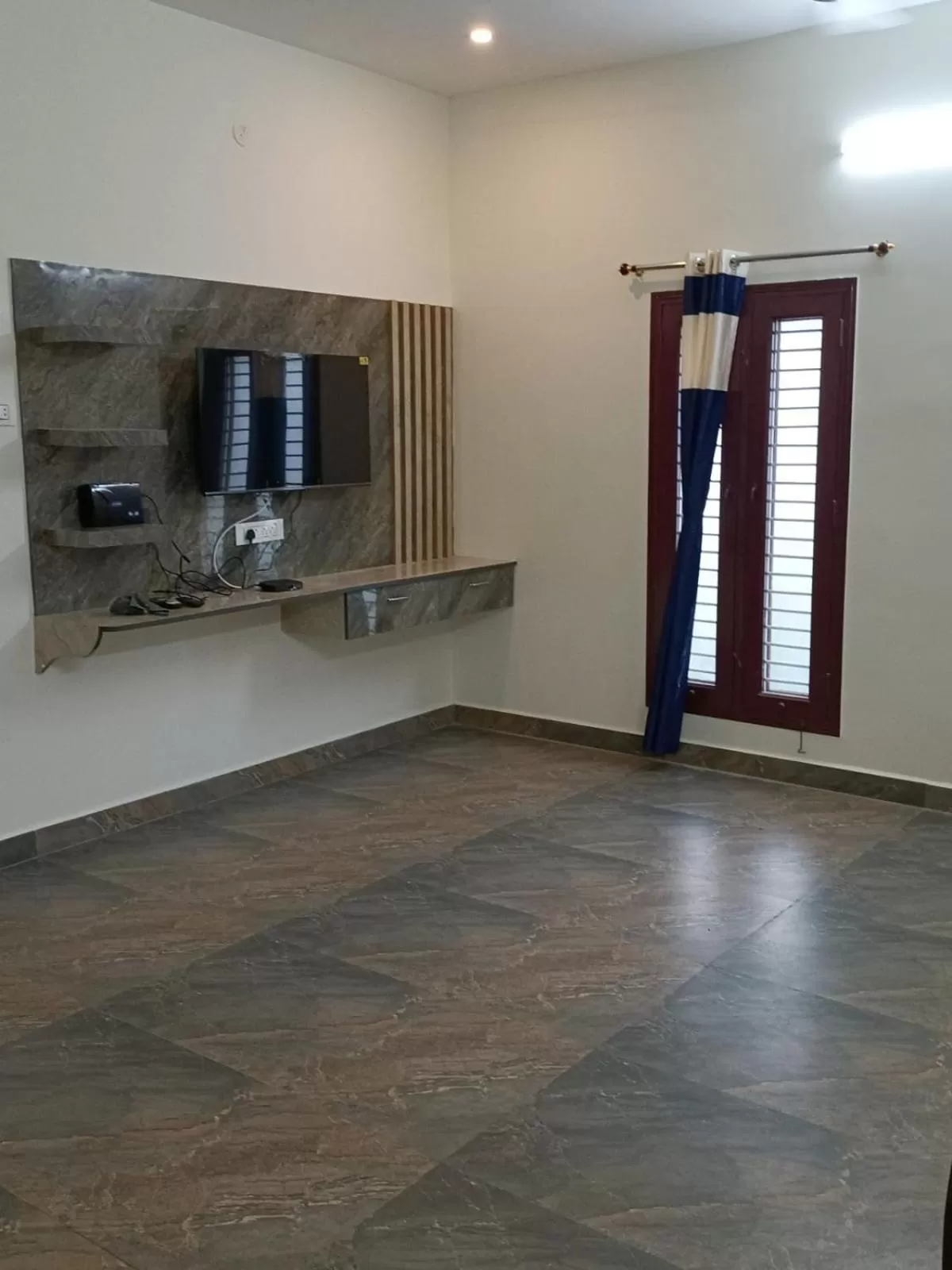 Living room, TV/Entertainment Center in Doctor's Homestay