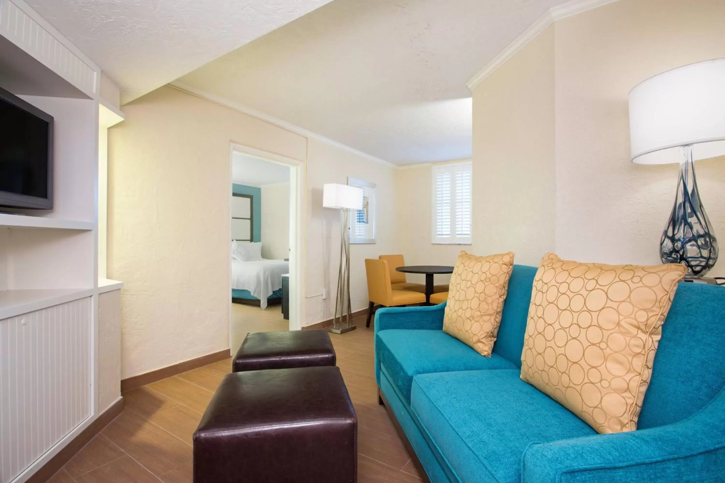 Living room, Seating Area in Fairfield Inn & Suites by Marriott Key West