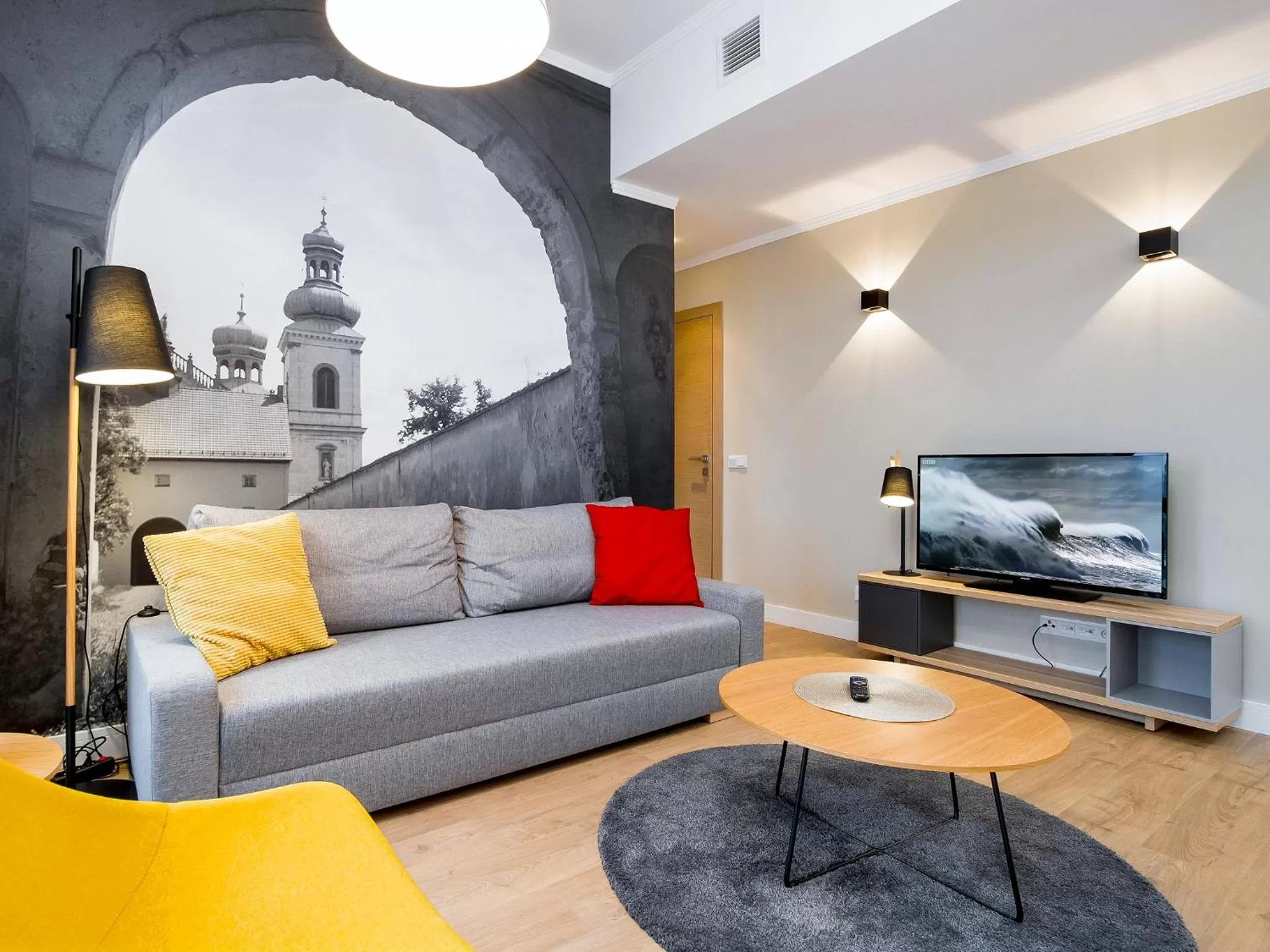 TV and multimedia in Riverside Aparthotel Cracow