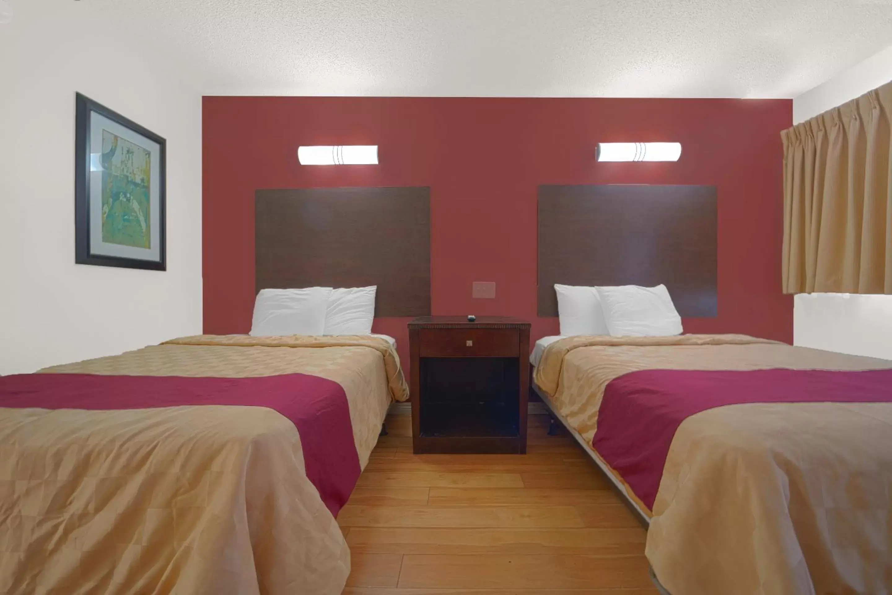 Bedroom, Bed in Mojave Hotel