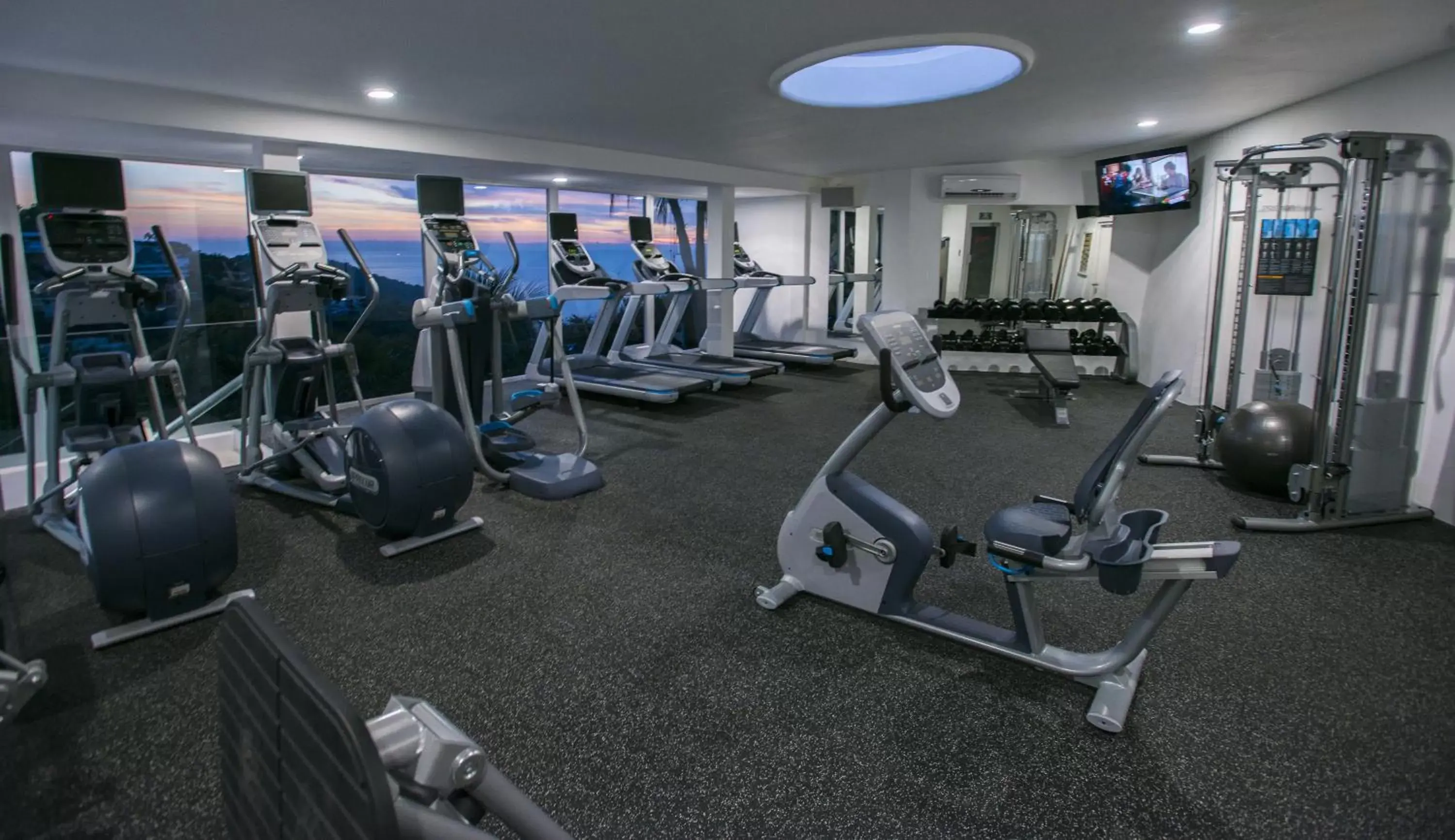 Fitness centre/facilities, Fitness Center/Facilities in Las Brisas Acapulco