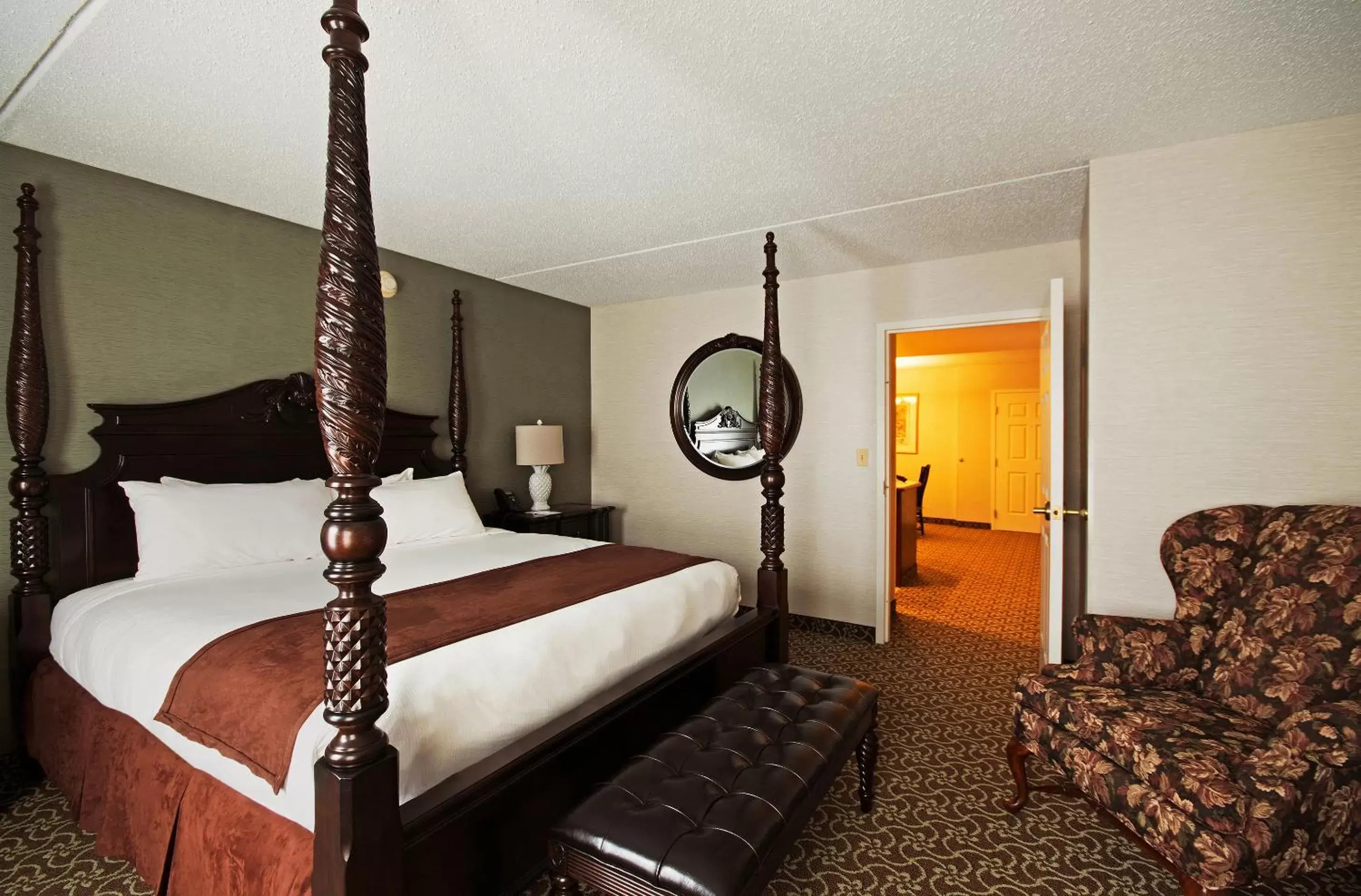 Bedroom, Bed in D. Hotel Suites & Spa