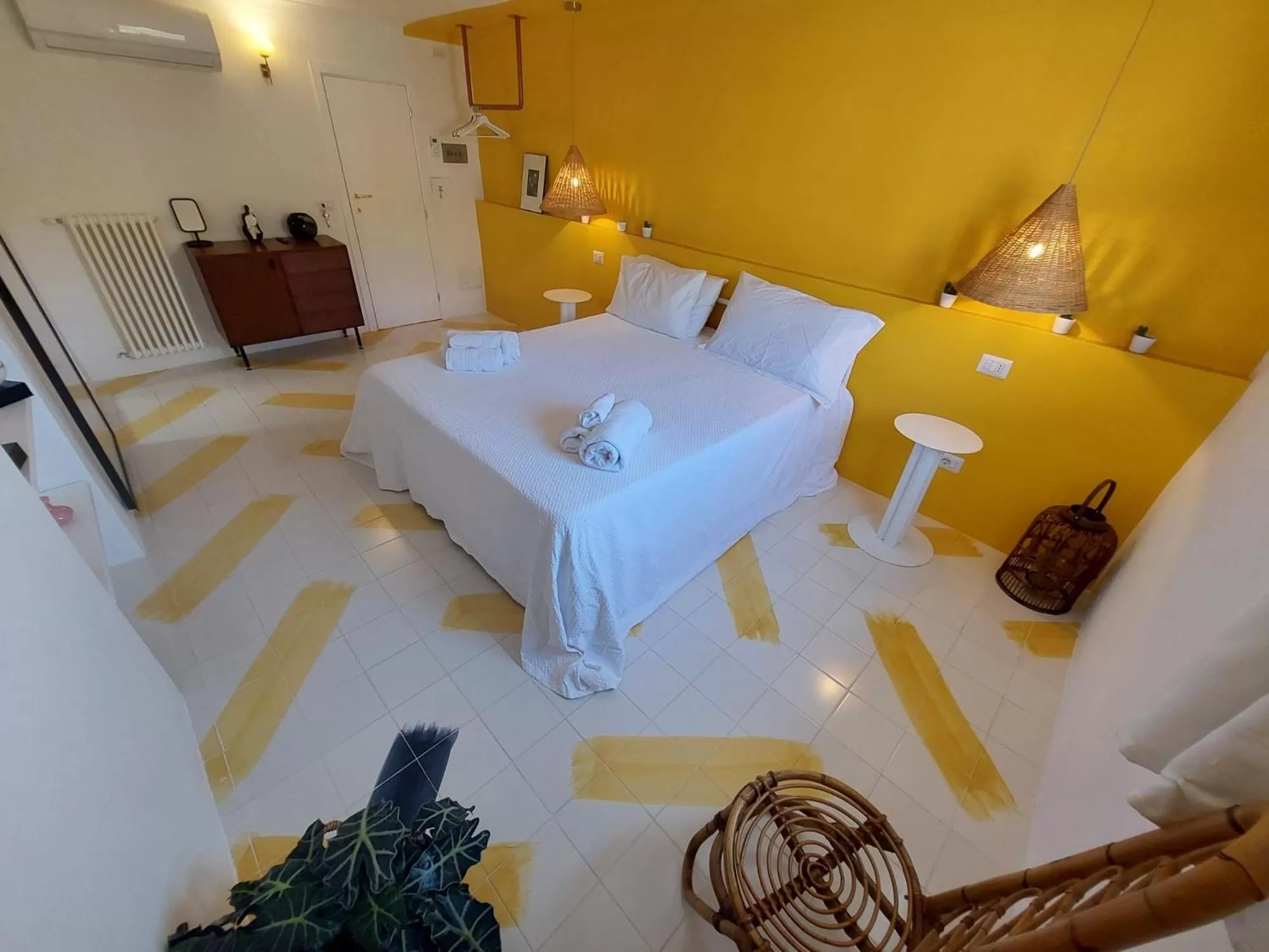 Photo of the whole room in B&B Toledo Panoramic Rooftop with terrace