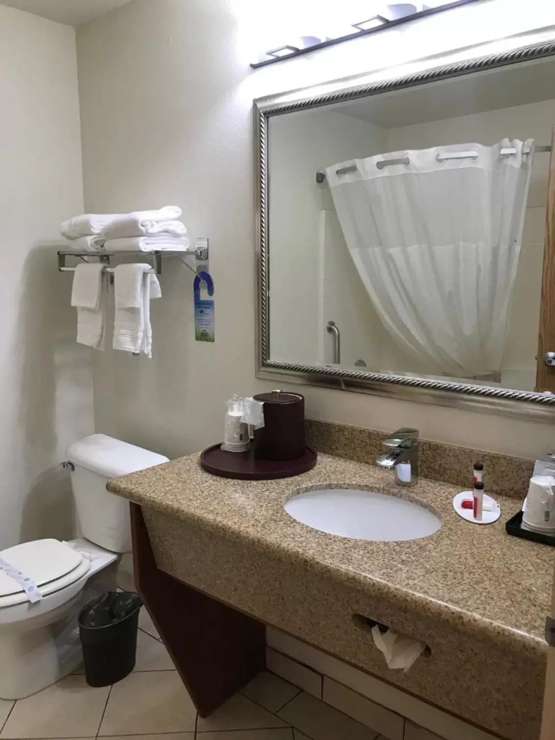 Bathroom in Days Inn & Suites by Wyndham Gresham