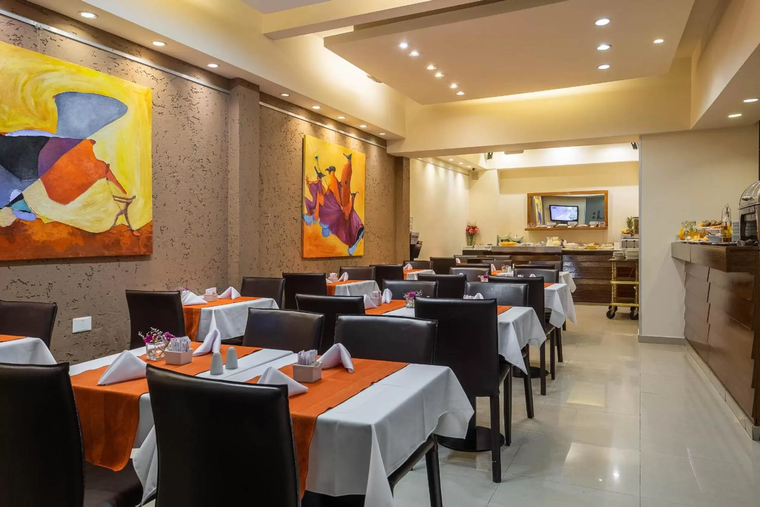 Restaurant/Places to Eat in Urban Suites Recoleta Boutique Hotel