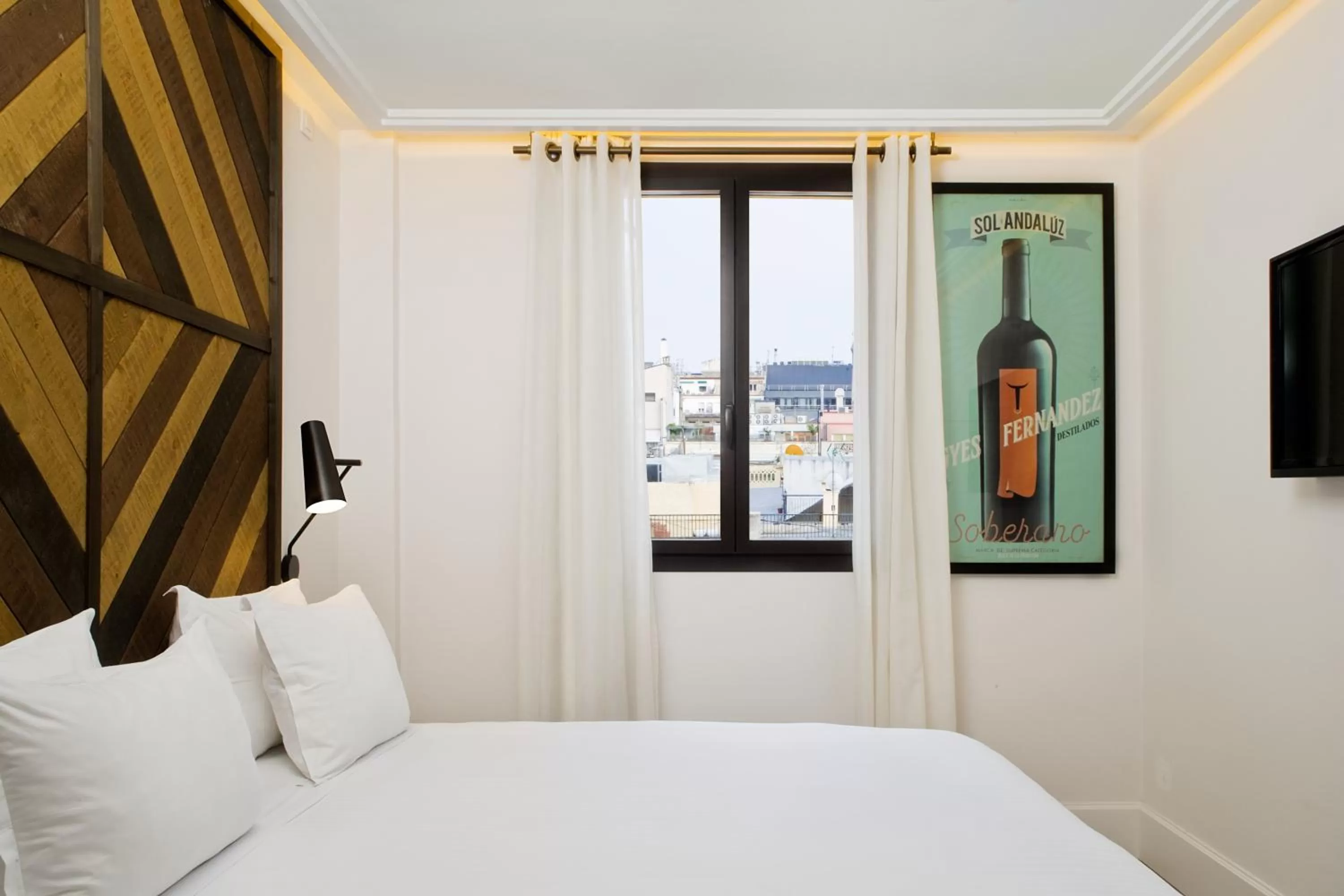 Photo of the whole room, Bed in Praktik Vinoteca