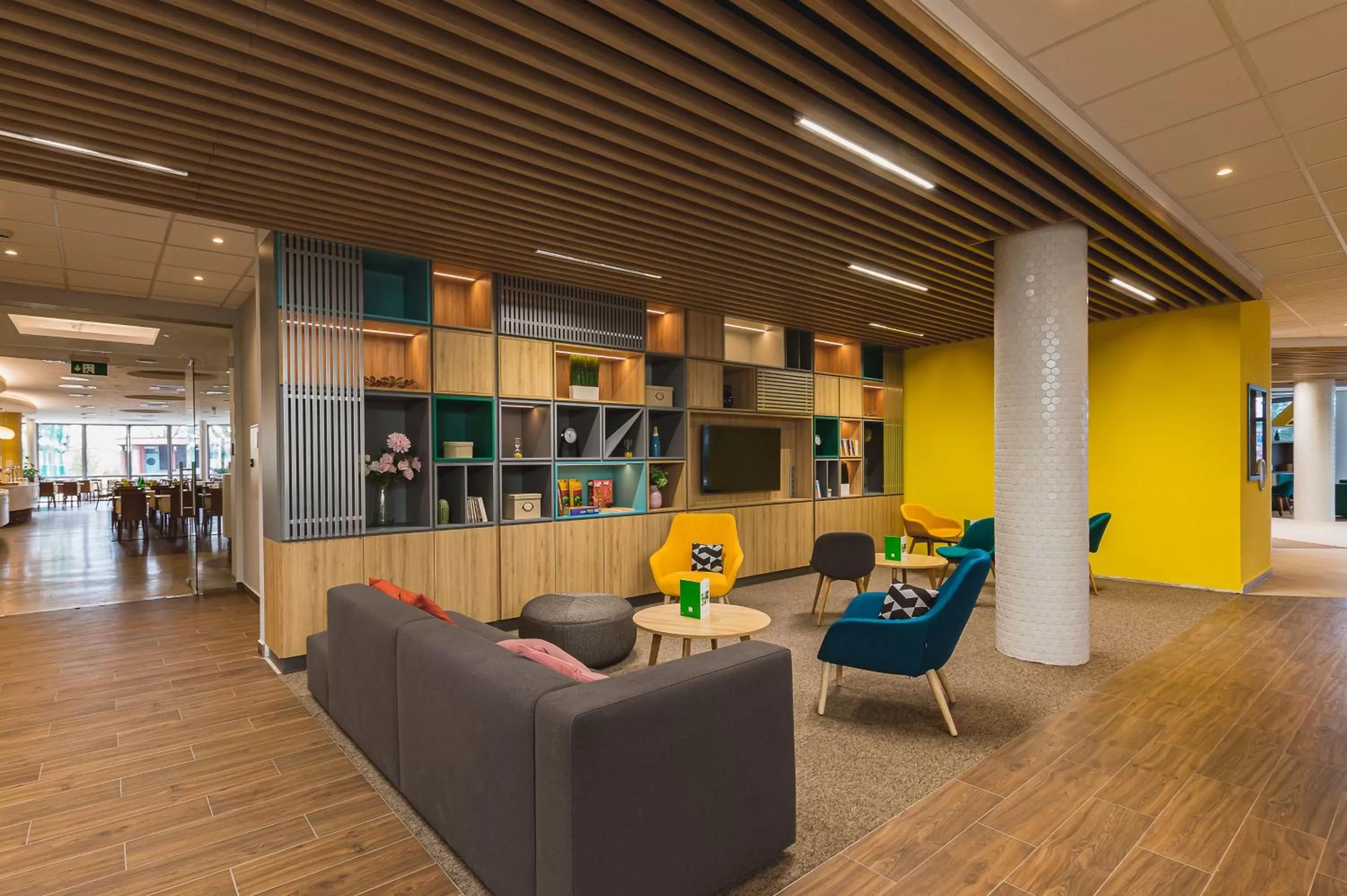 Lobby or reception in Holiday Inn Budapest-Budaörs by IHG