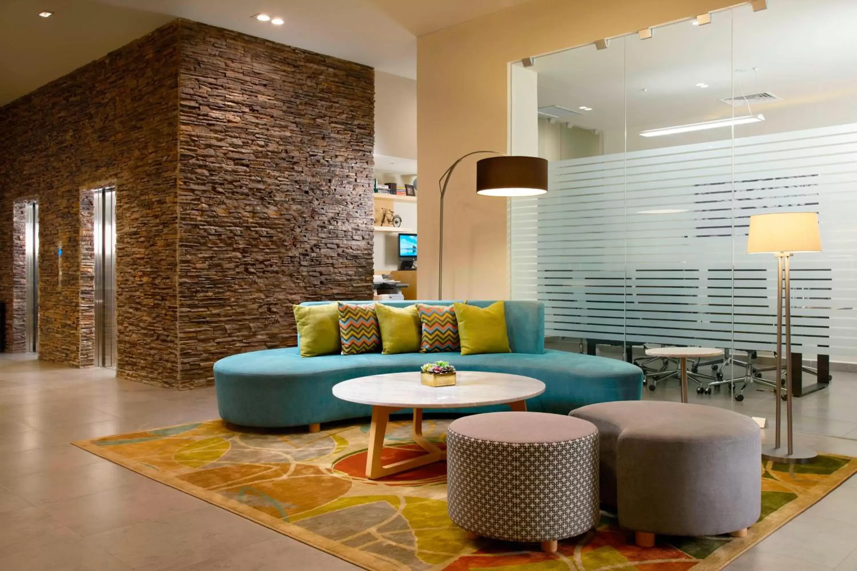 Lobby or reception, Lounge/Bar in Fairfield Inn & Suites by Marriott Villahermosa Tabasco