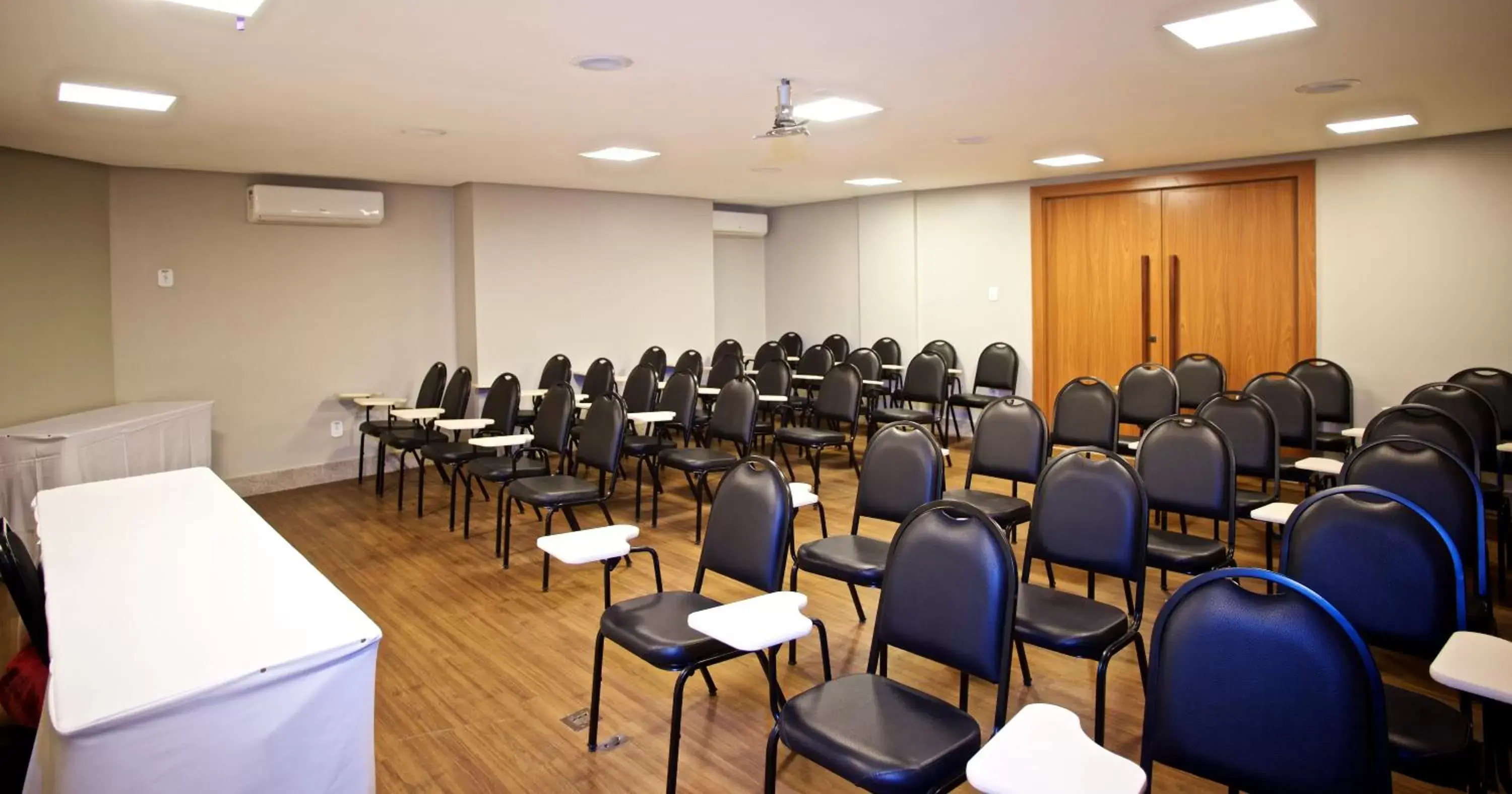 Meeting/conference room in Marano Hotel