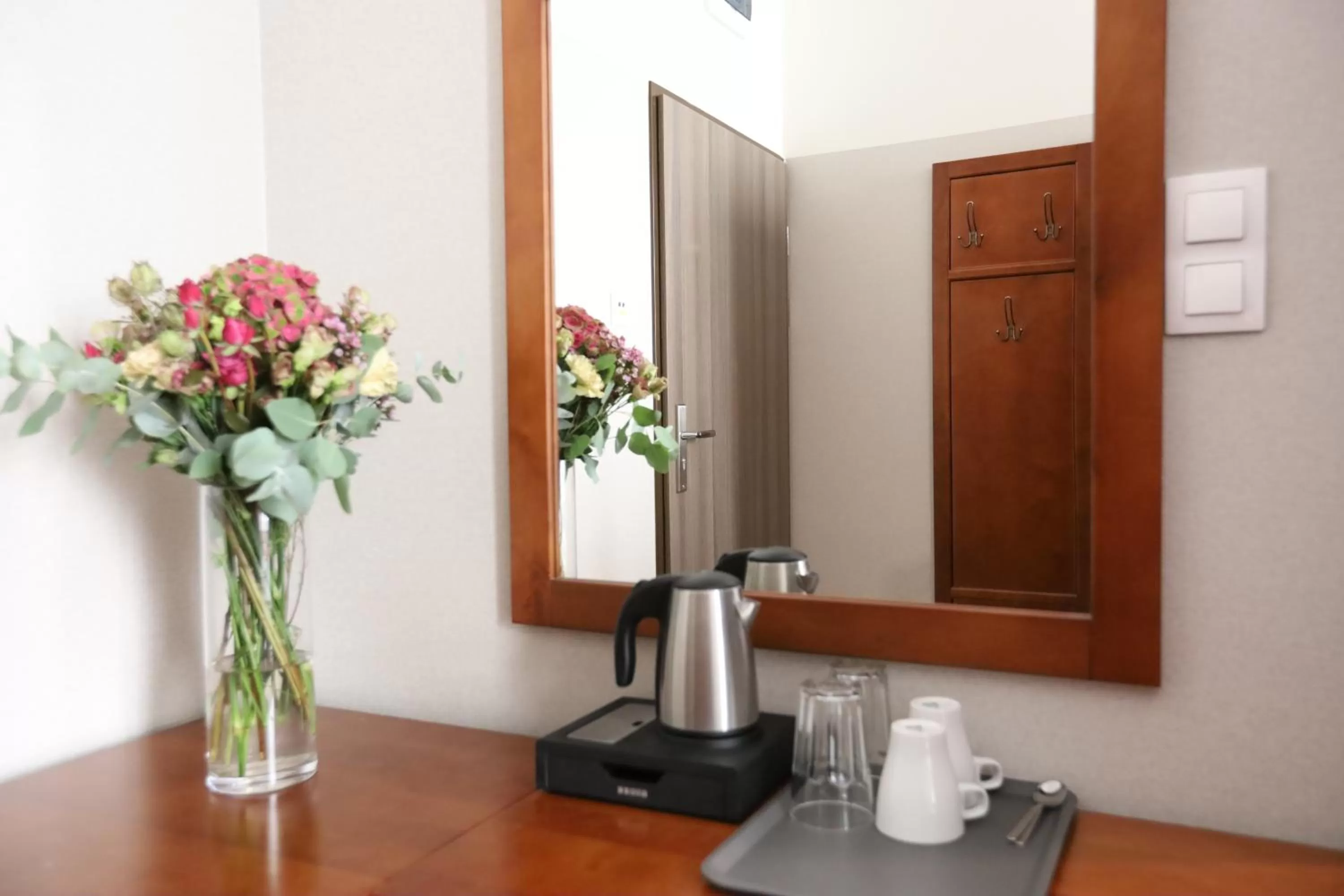 Coffee/tea facilities in DReAM Garden Palace