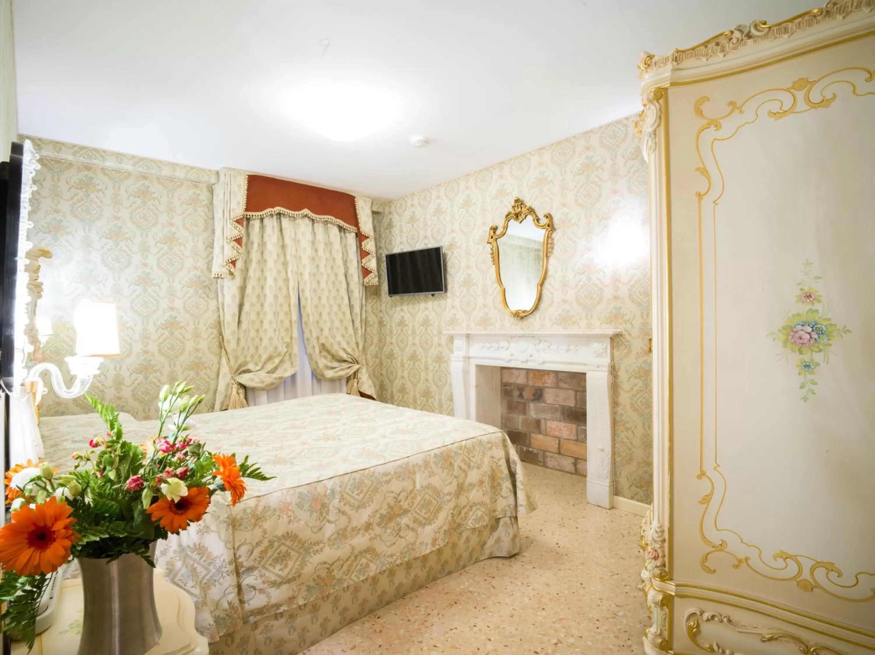 Suite (4 Adults) in Dimora Marciana