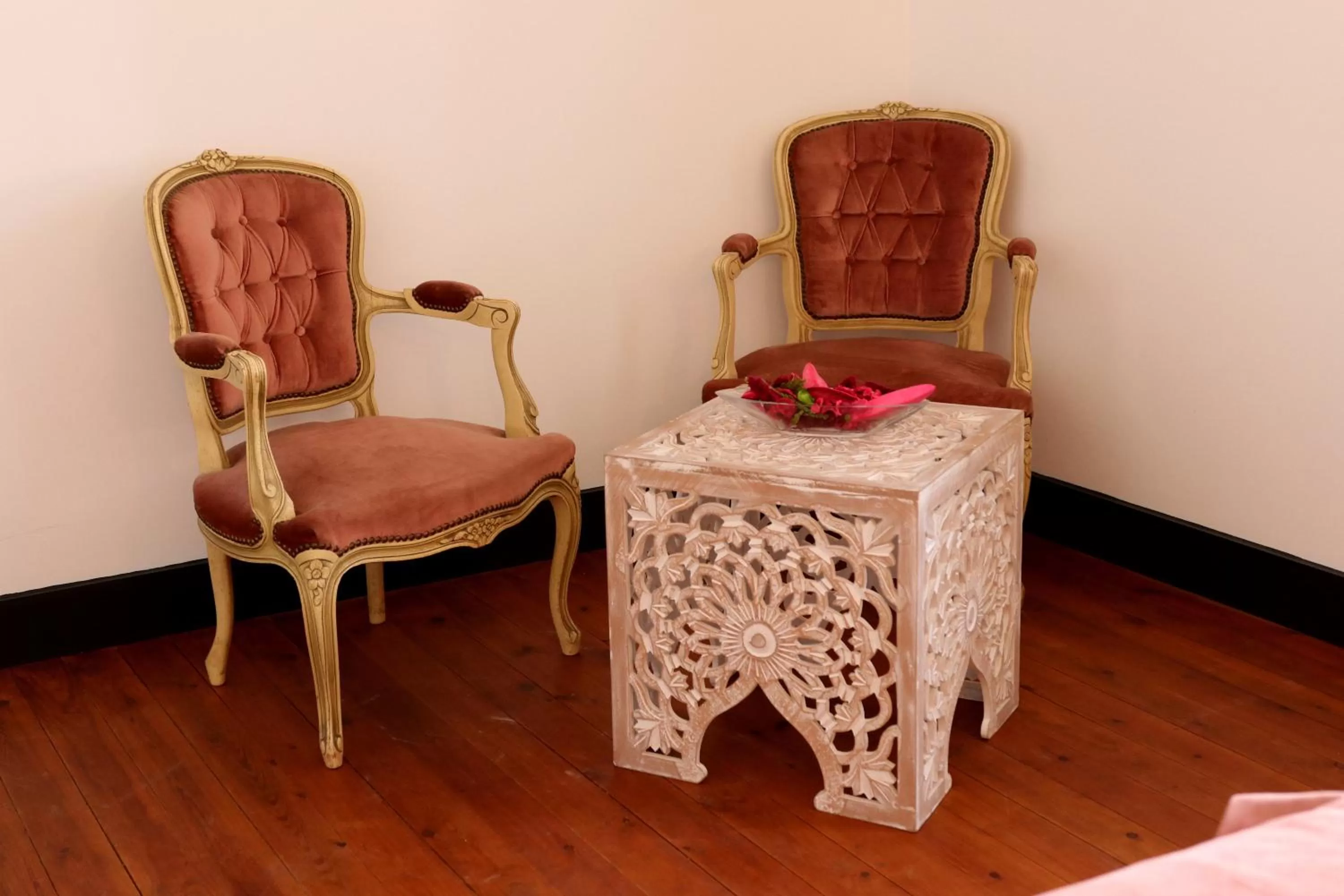 Seating Area in La Tour notre Dame