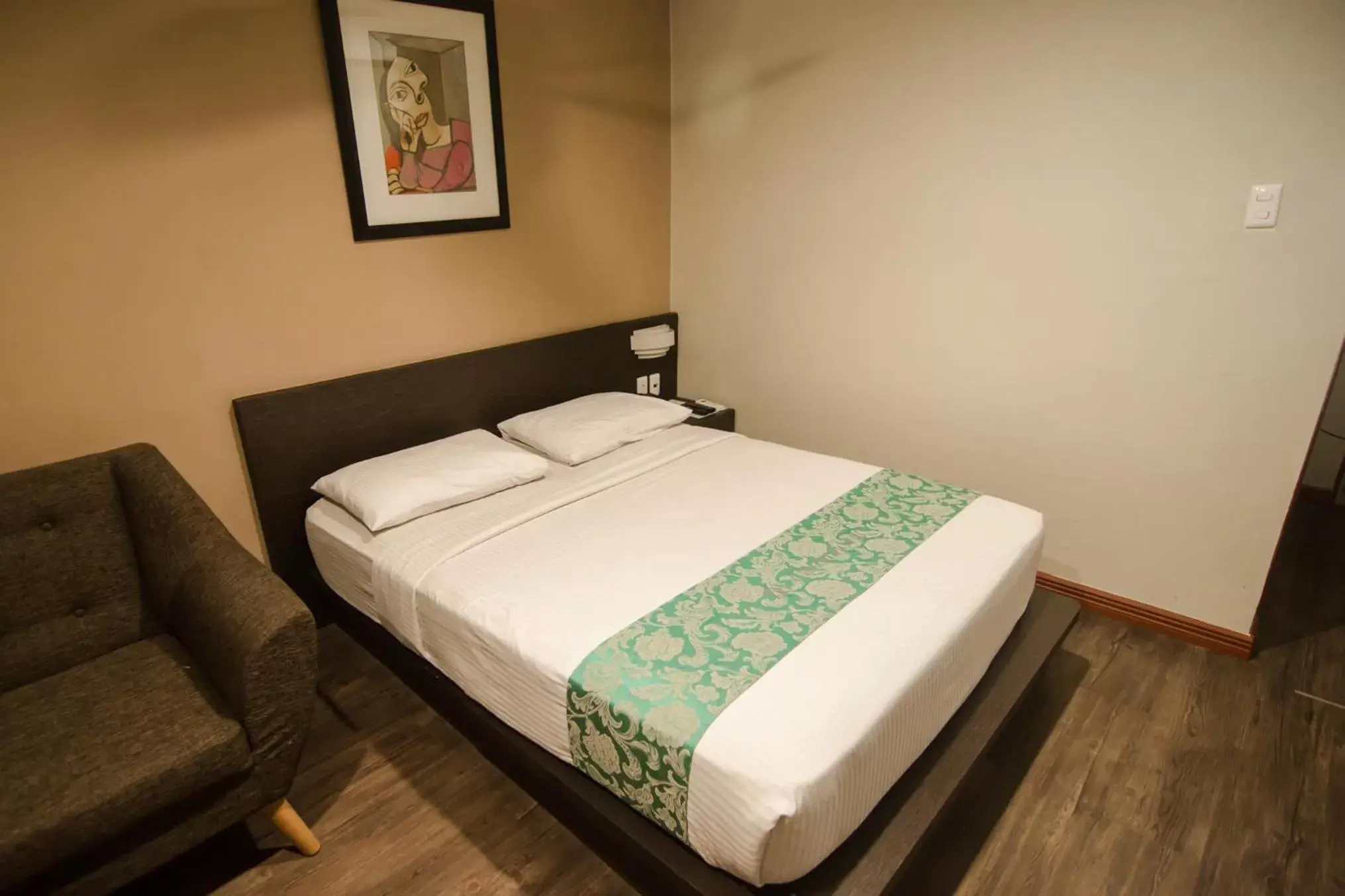 Bed in DG Grami Hotel Bed in DG Grami Hotel