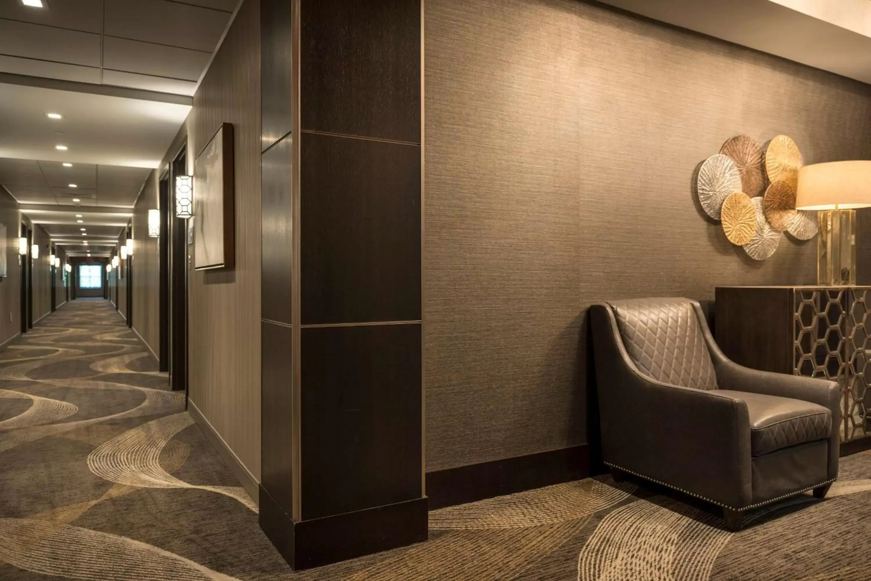 Lobby or reception, Seating Area in Hampton Inn & Suites Bridgewater, NJ