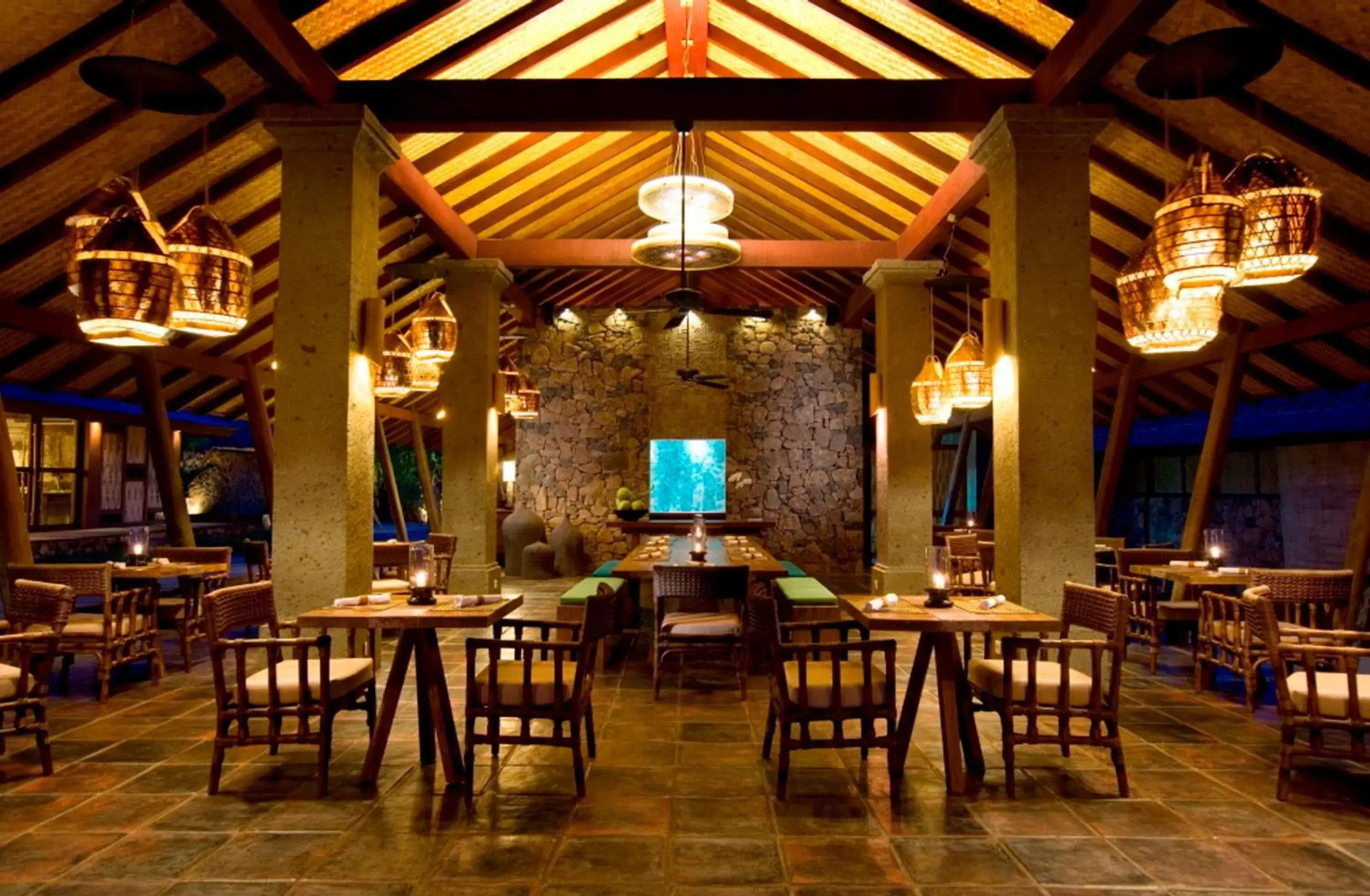 Restaurant/places to eat in Jeeva Klui Resort Restaurant/places to eat in Jeeva Klui Resort