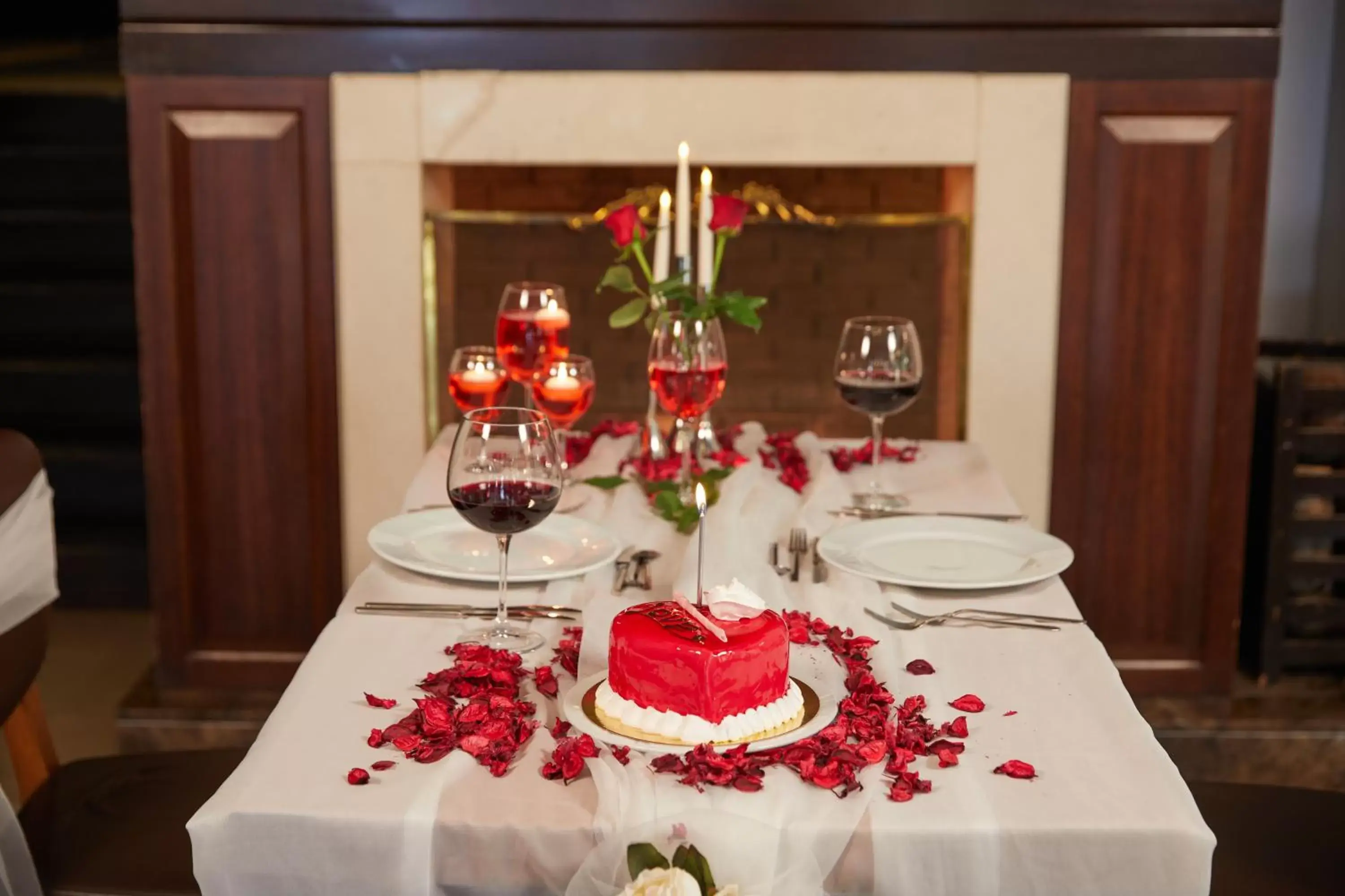 Restaurant/places to eat in Dedeman Palandoken Ski Lodge Hotel Restaurant/places to eat in Dedeman Palandoken Ski Lodge Hotel