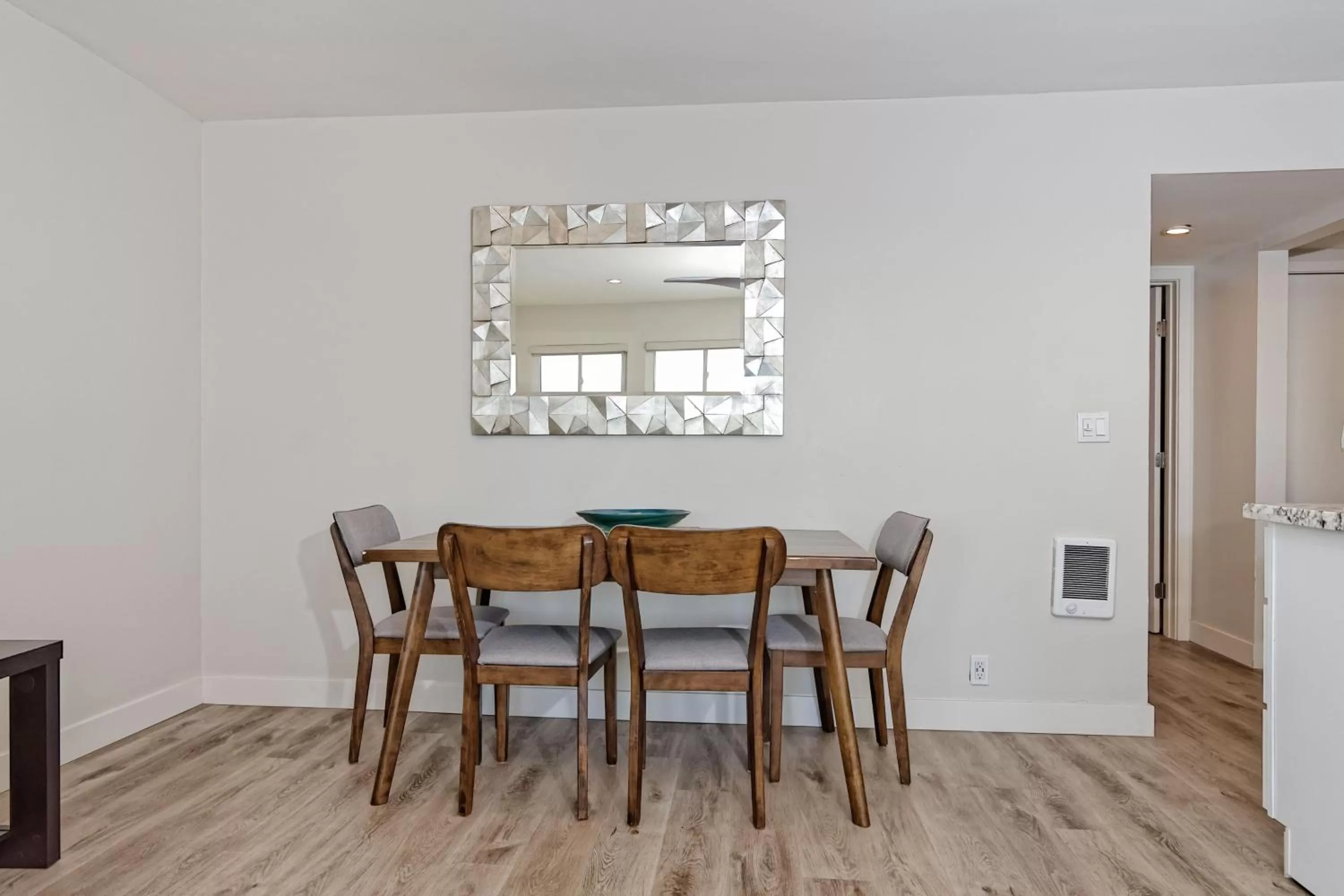 Dining area in Ocean Villas Beach Front
