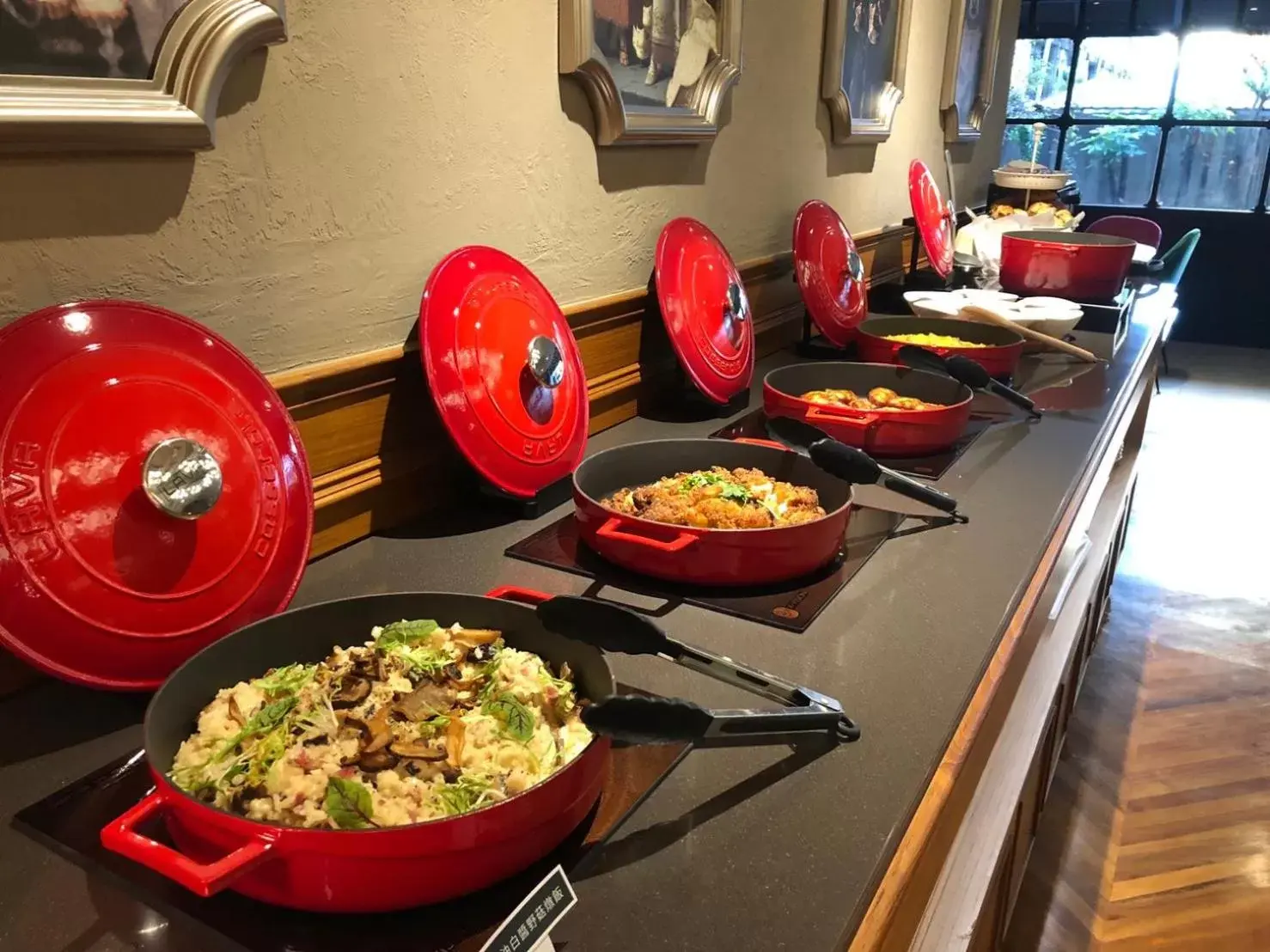 Breakfast in River inn Station Breakfast in River inn Station