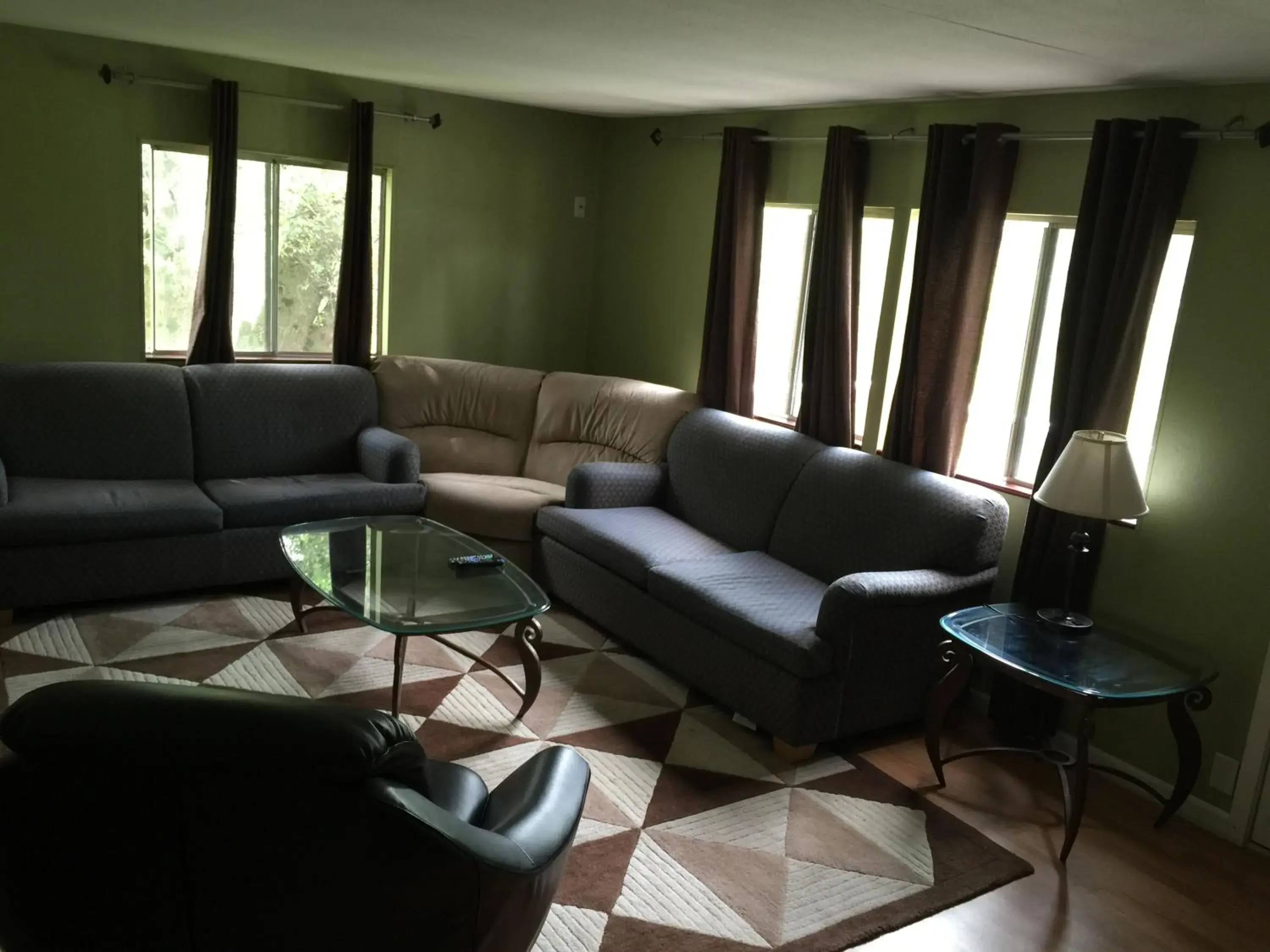 Day, Seating Area in Mountain Trail Lodge and Vacation Rentals