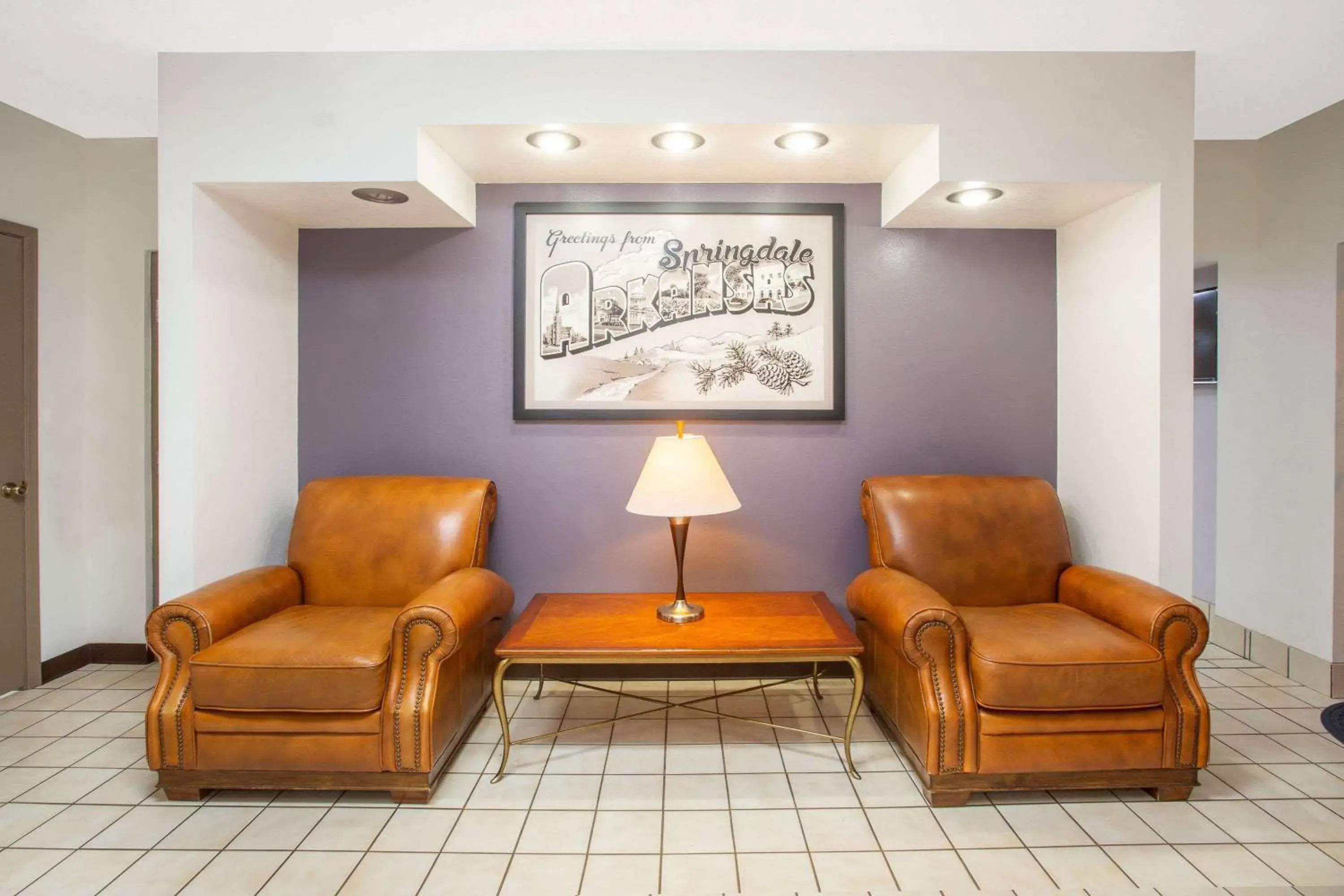 Lobby or reception, Seating Area in Super 8 by Wyndham Springdale AR