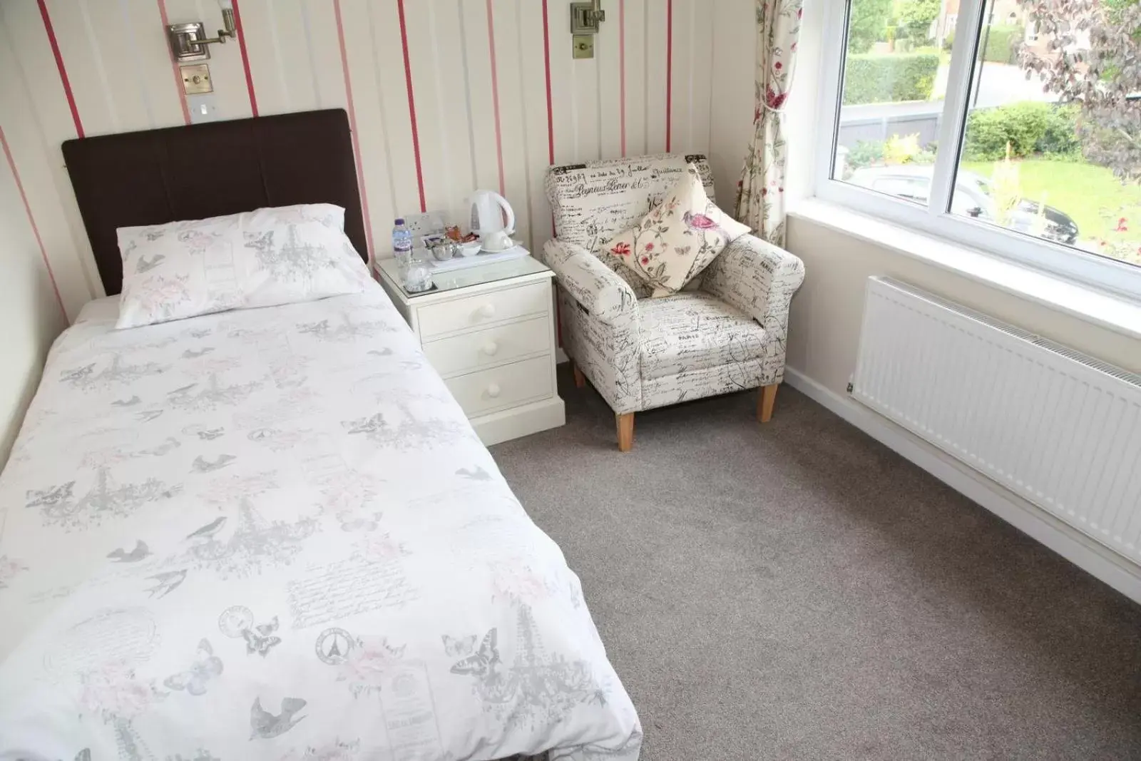 Bedroom, Bed in The Hinton Guest House