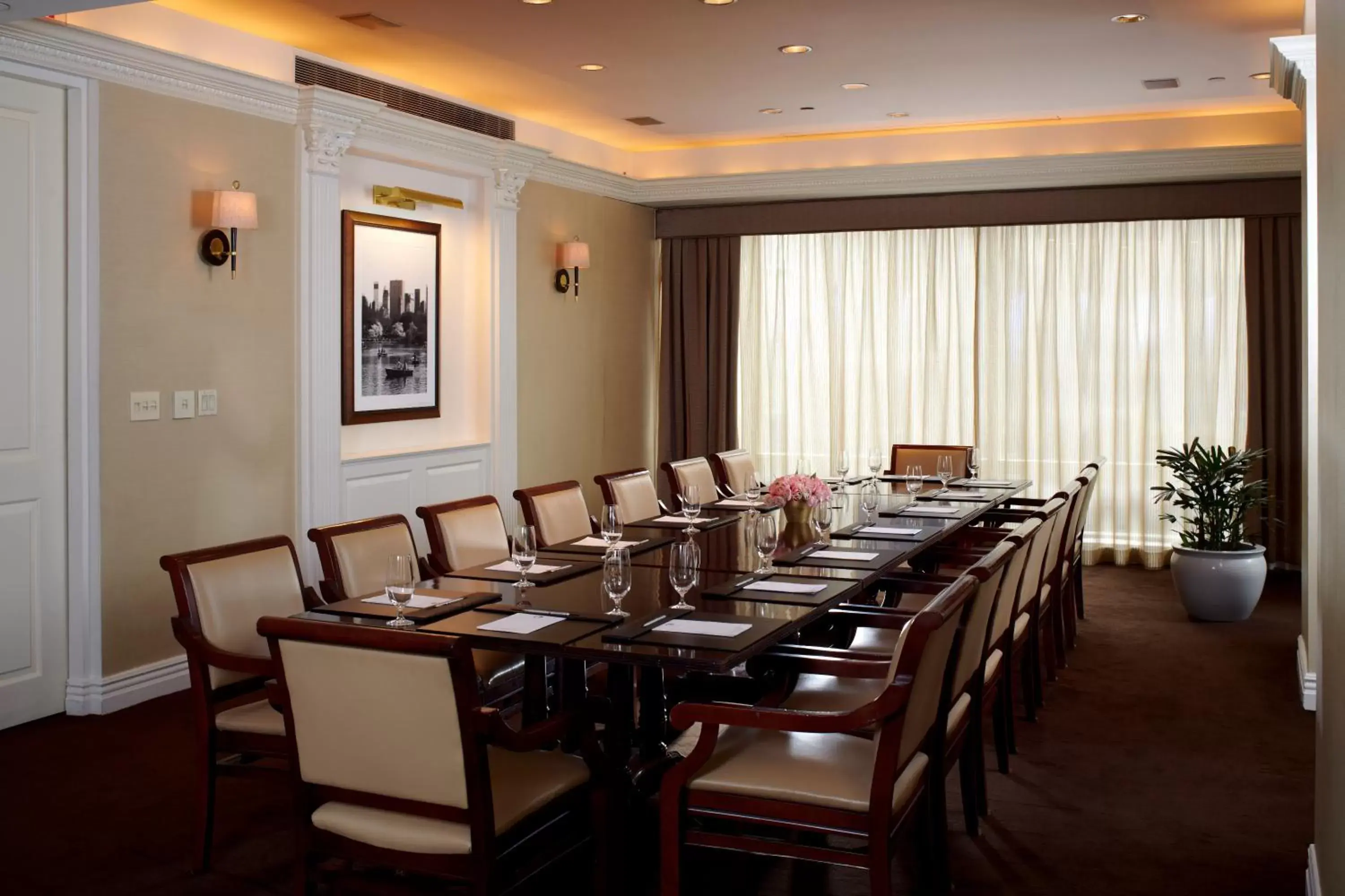 Meeting/conference room, Restaurant/Places to Eat in Trump International New York