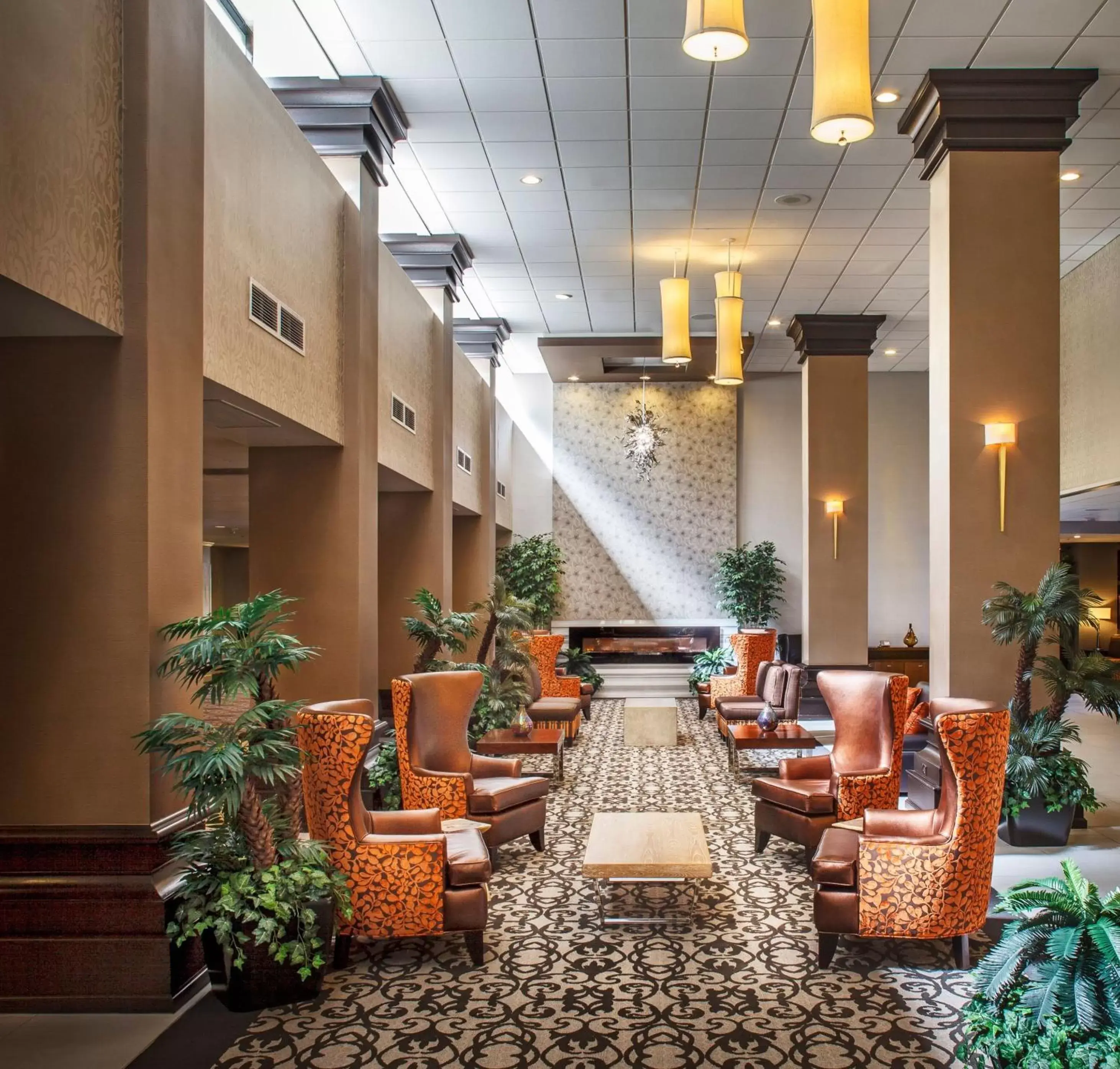 Property building, Lobby/Reception in Crowne Plaza Phoenix Airport - PHX, an IHG Hotel