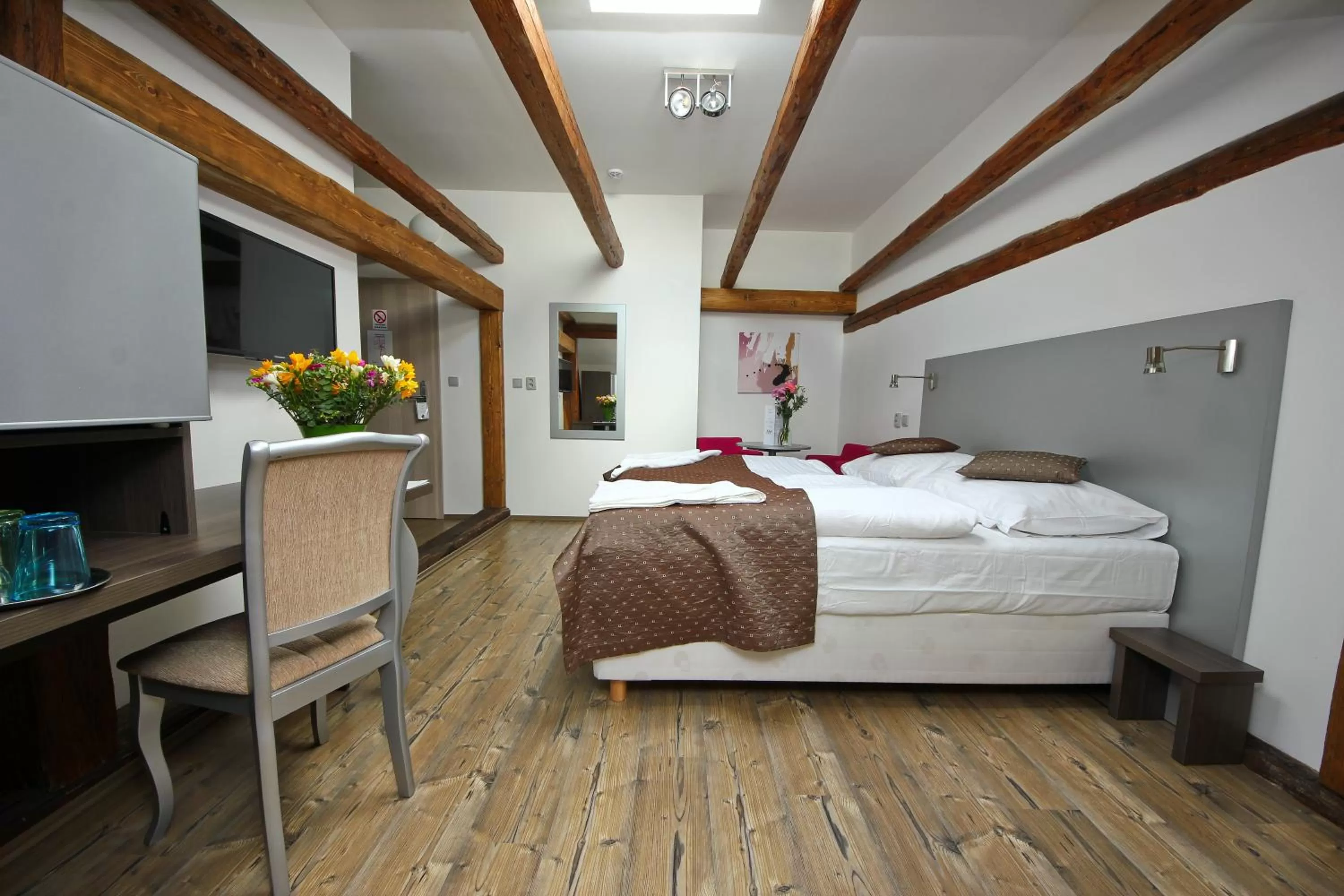 Bed in Hotel U Tří hrušek suites & apartments