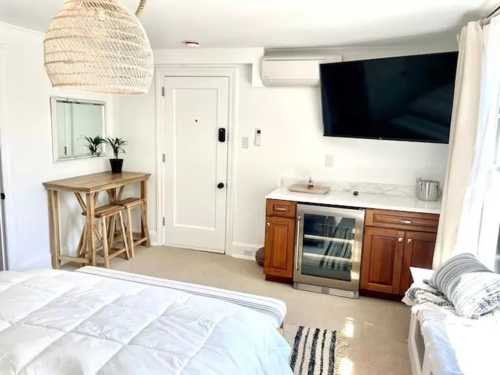 Bed in Buttonwood Boutique Hotel