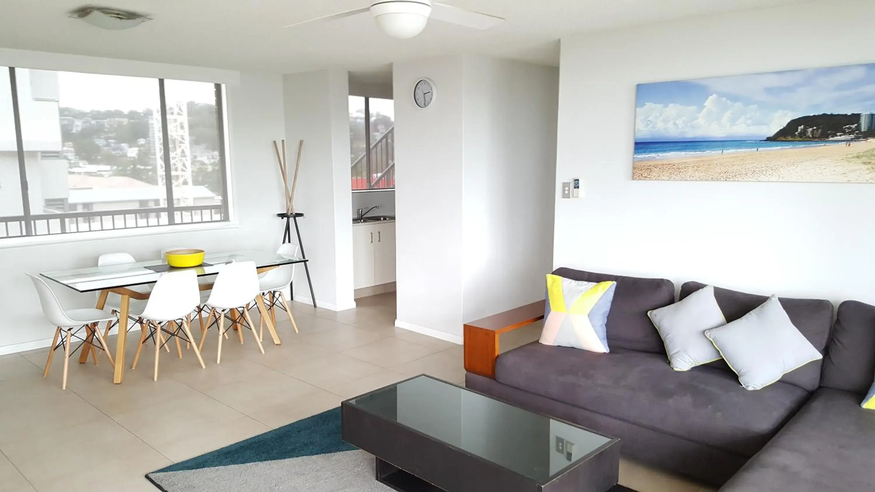 Living room, Seating Area in Wyuna Beachfront Holiday Apartments