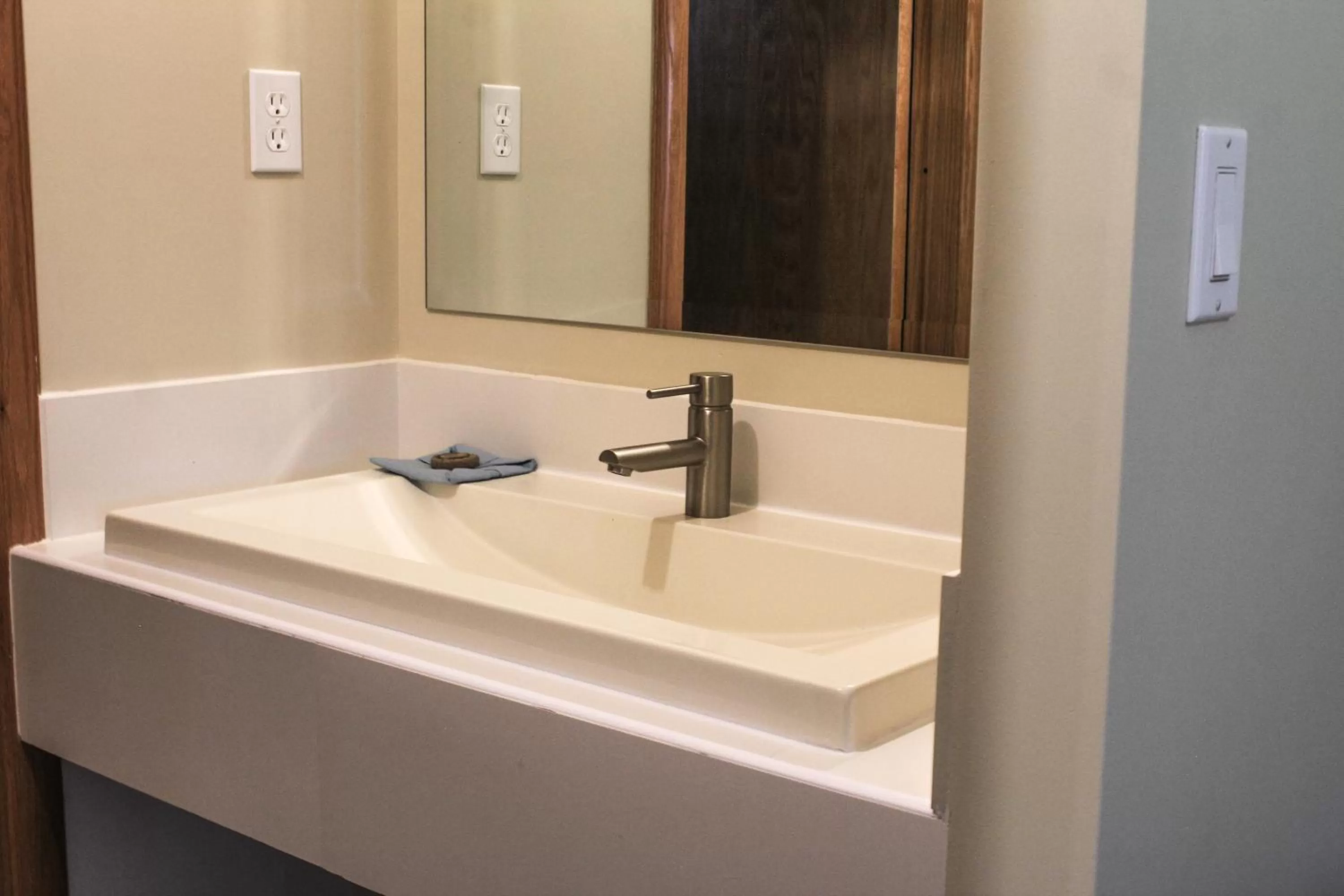 Bathroom in La Huerta Inn & Suites