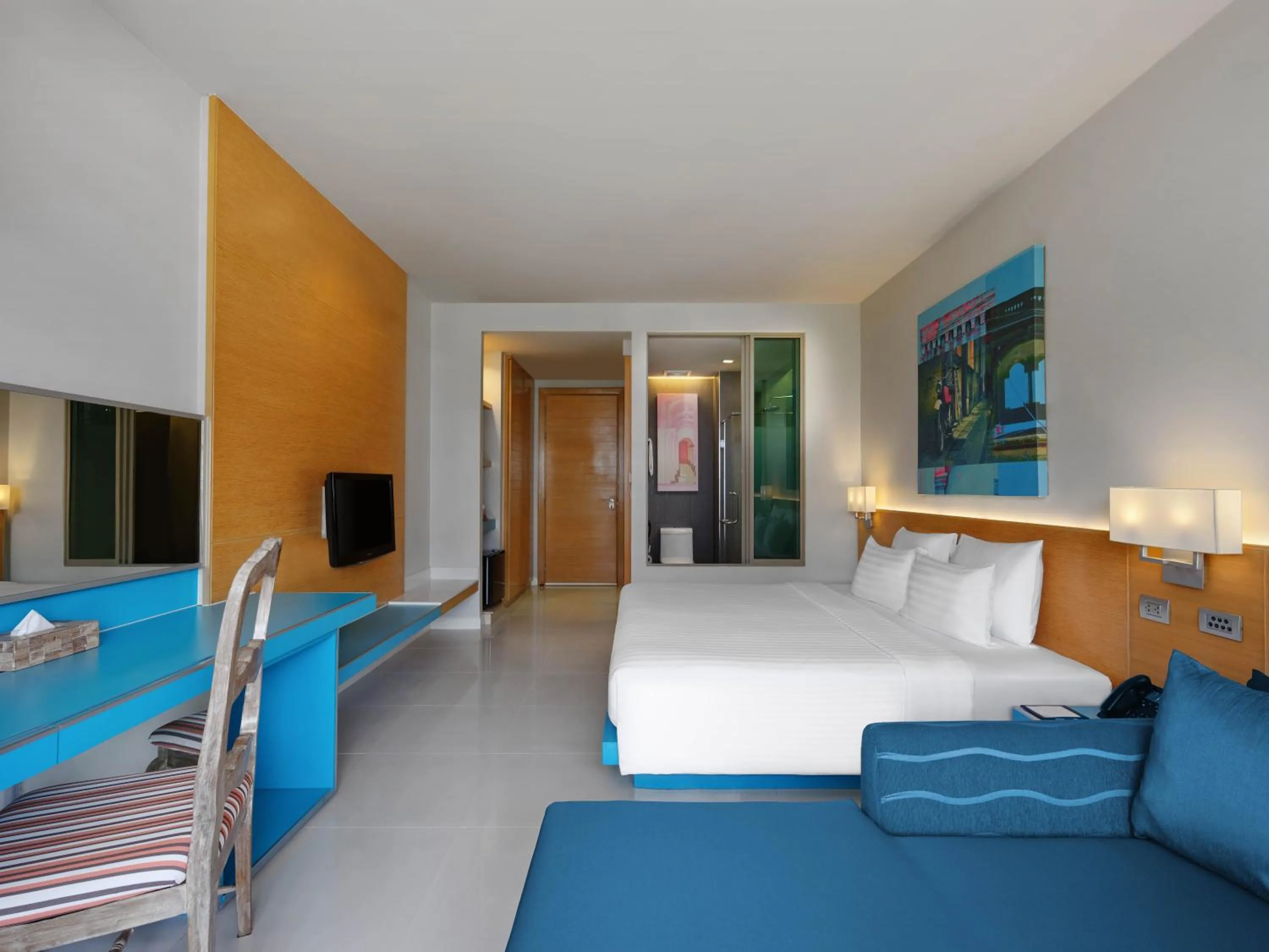 Bed in The Kee Resort & Spa