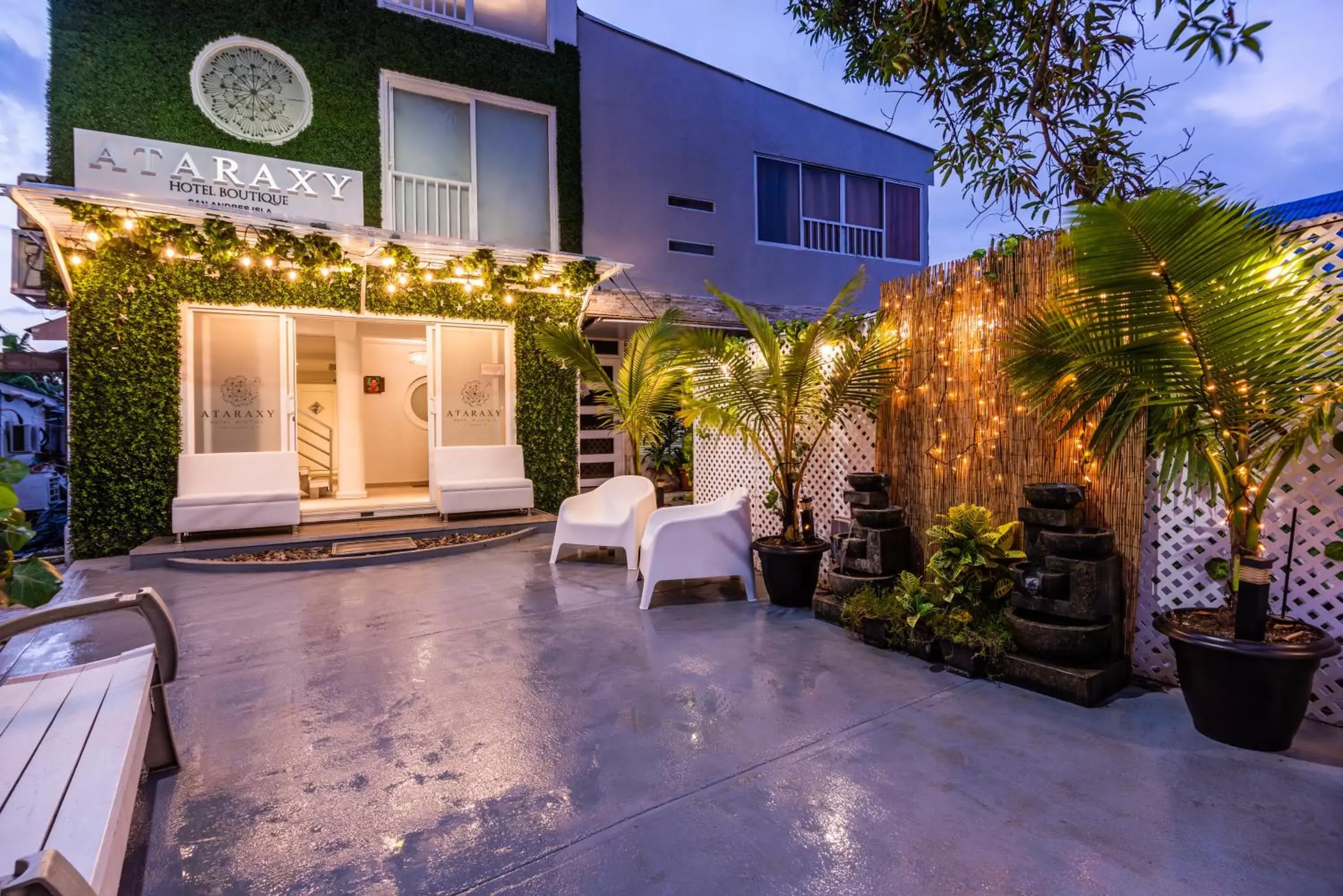 Property building, Swimming Pool in Ataraxy Hotel Boutique