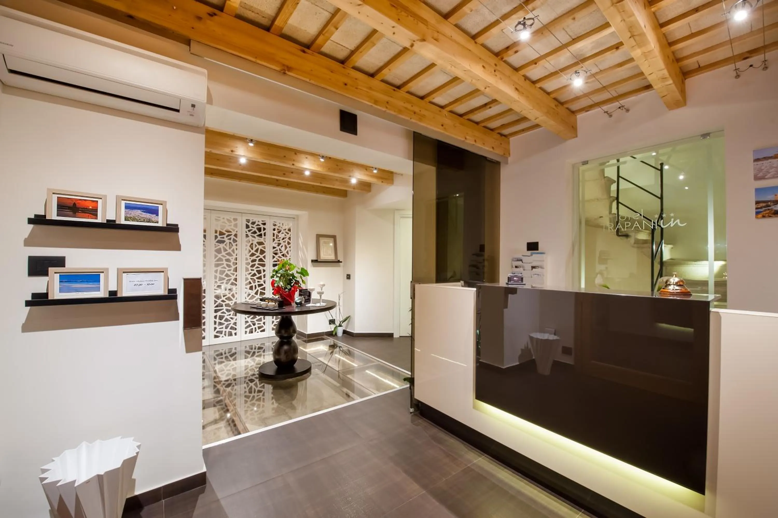 Lobby or reception in Hotel Trapani In