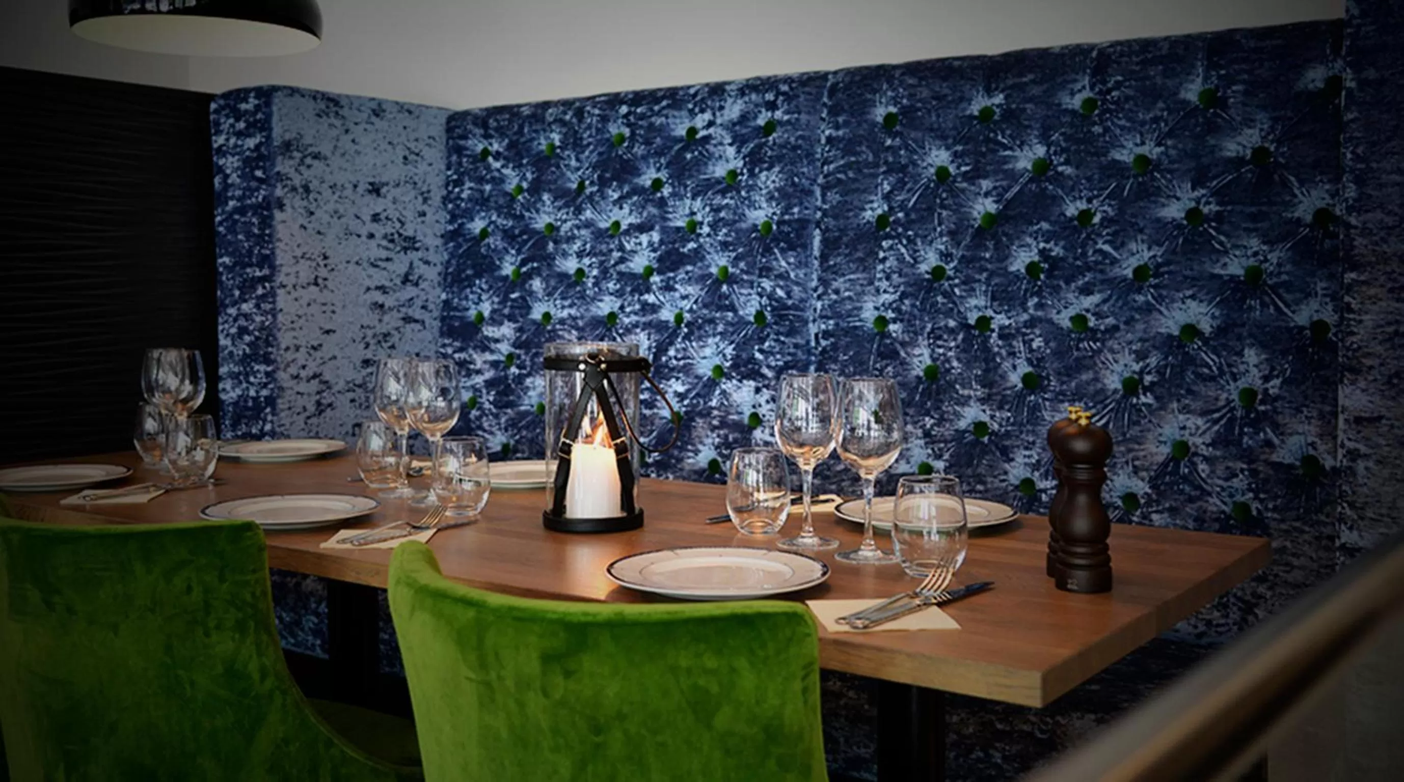 Restaurant/places to eat in Hotel No13