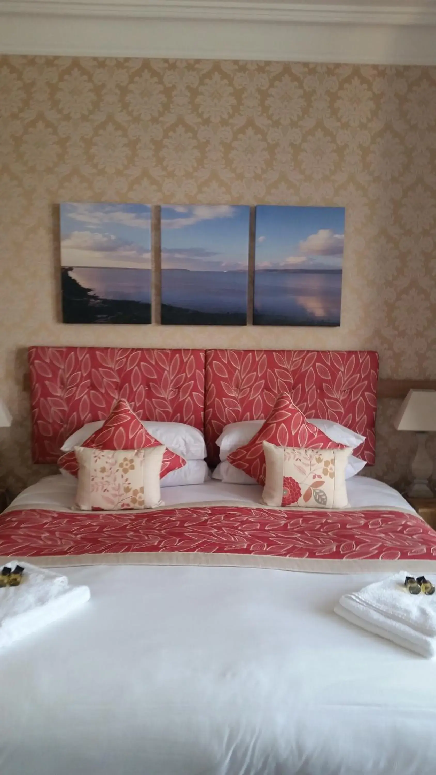 Large Double Room in Craignelder Hotel Large Double Room in Craignelder Hotel