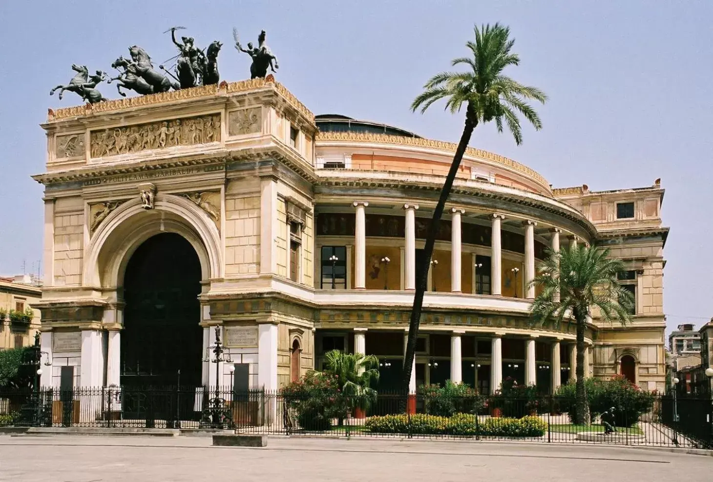 Nearby landmark, Property Building in Alba central City