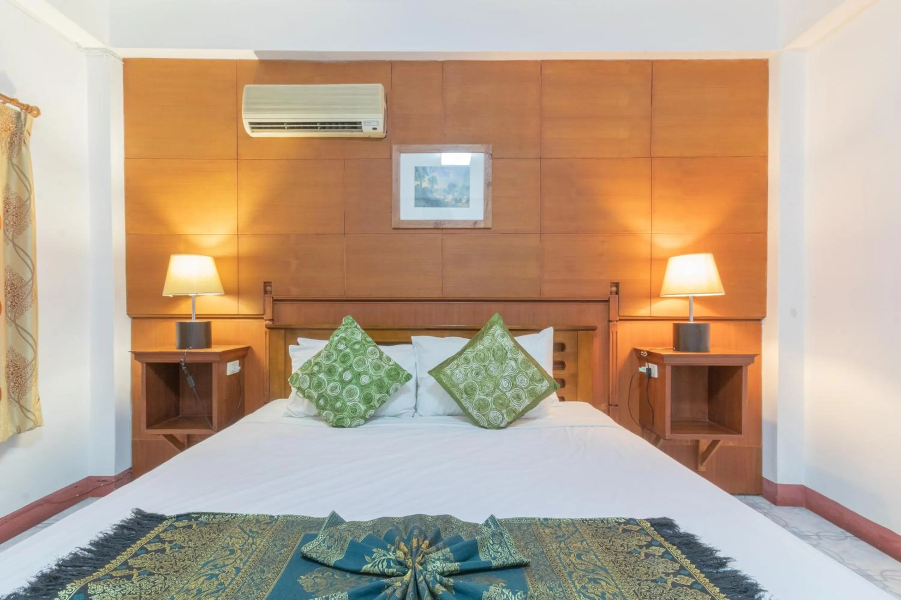 Bedroom, Bed in Rendezvous Oldtown Chiangmai