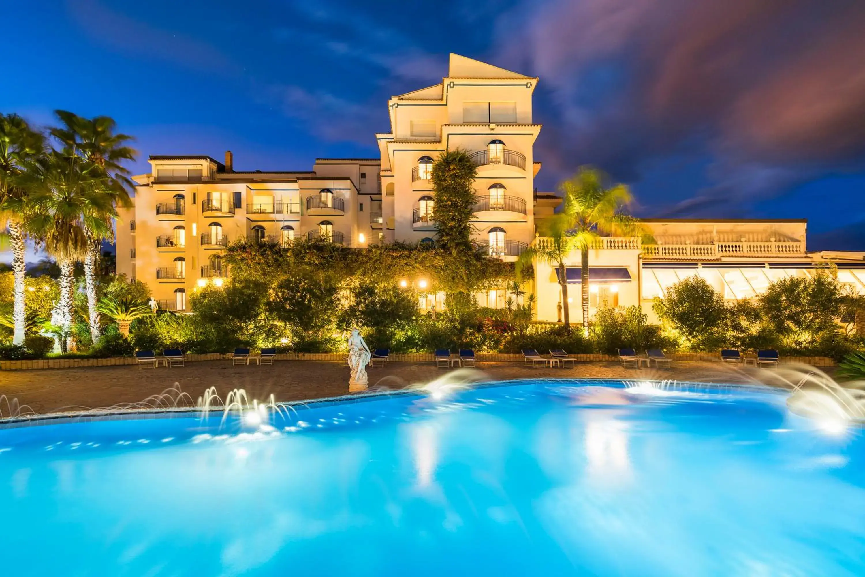 Swimming Pool in Sant Alphio Garden Hotel & SPA