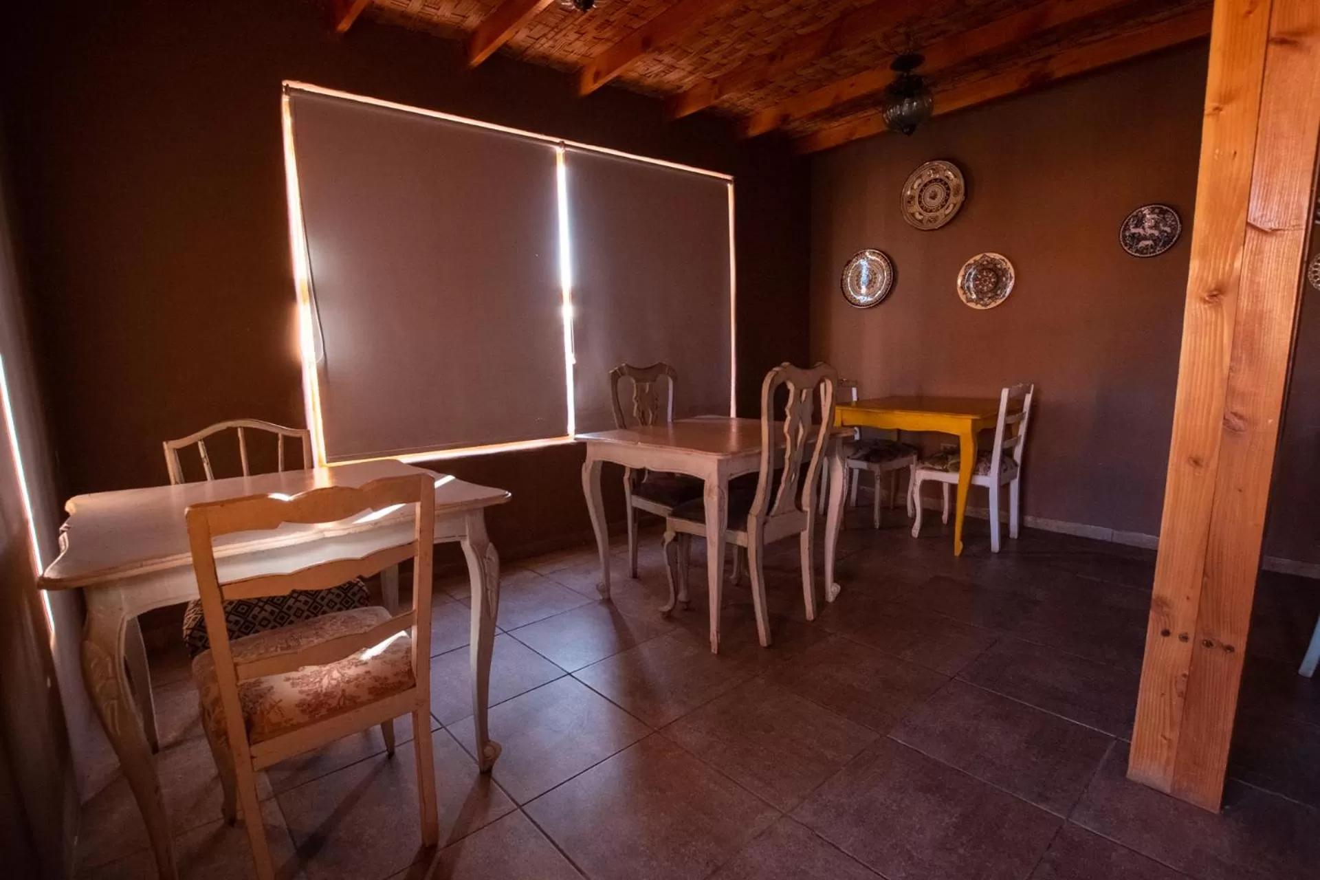 Dining area in Hotel Pat'ta Hoiri