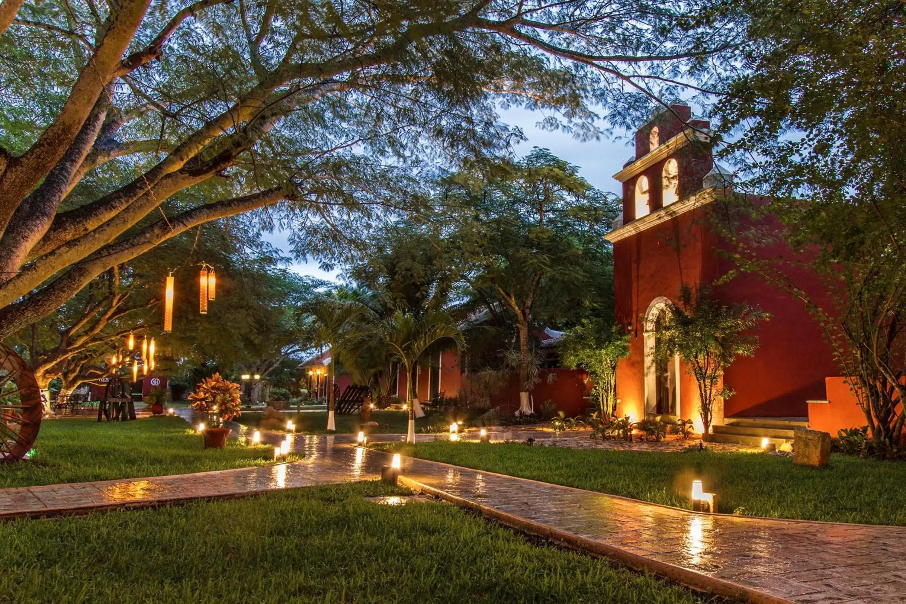 Facade/entrance, Property Building in Hacienda Santa Cruz Merida