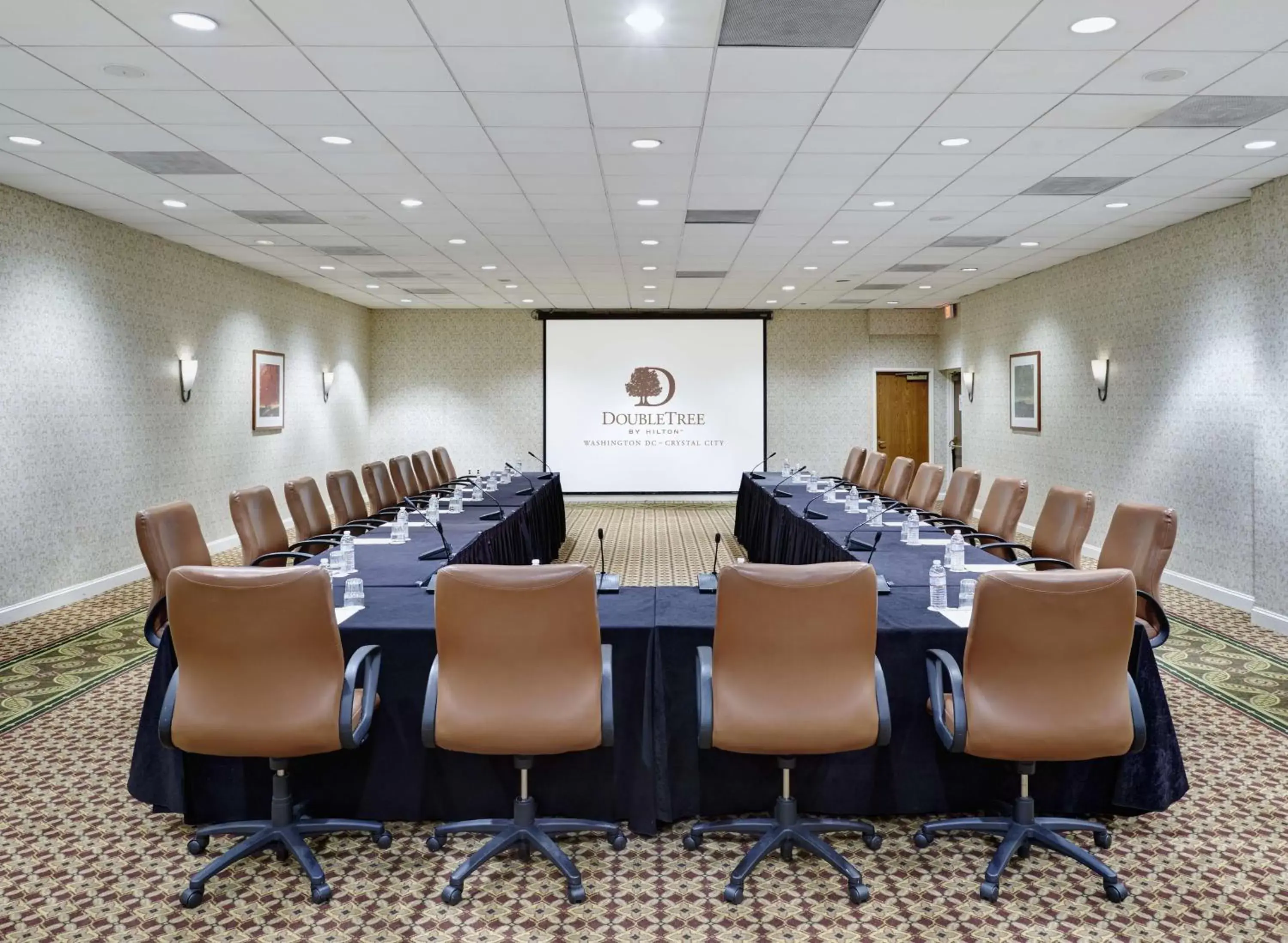 Meeting/conference room in DoubleTree by Hilton Washington DC – Crystal City