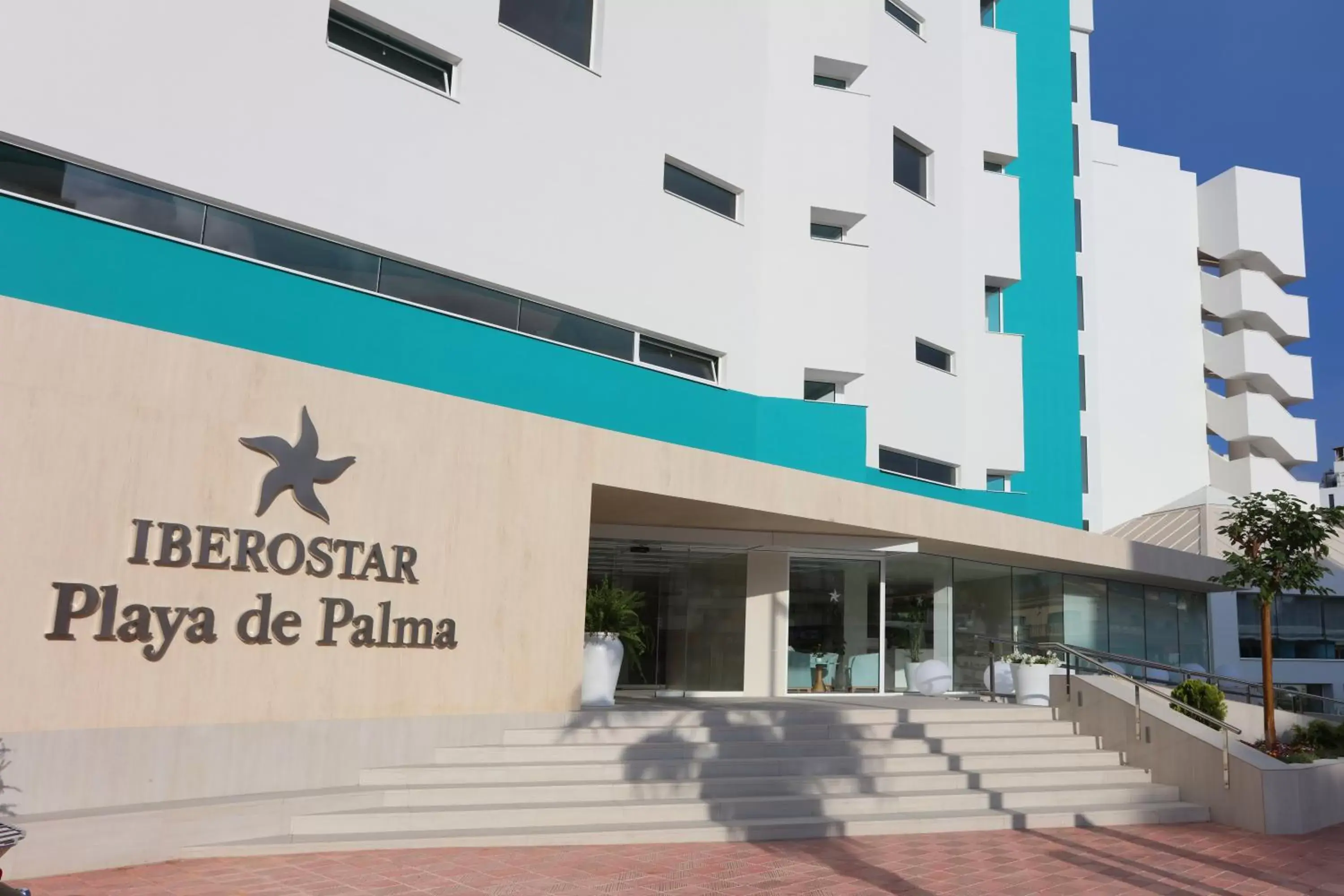 Facade/entrance, Property Building in Iberostar Selection Playa de Palma