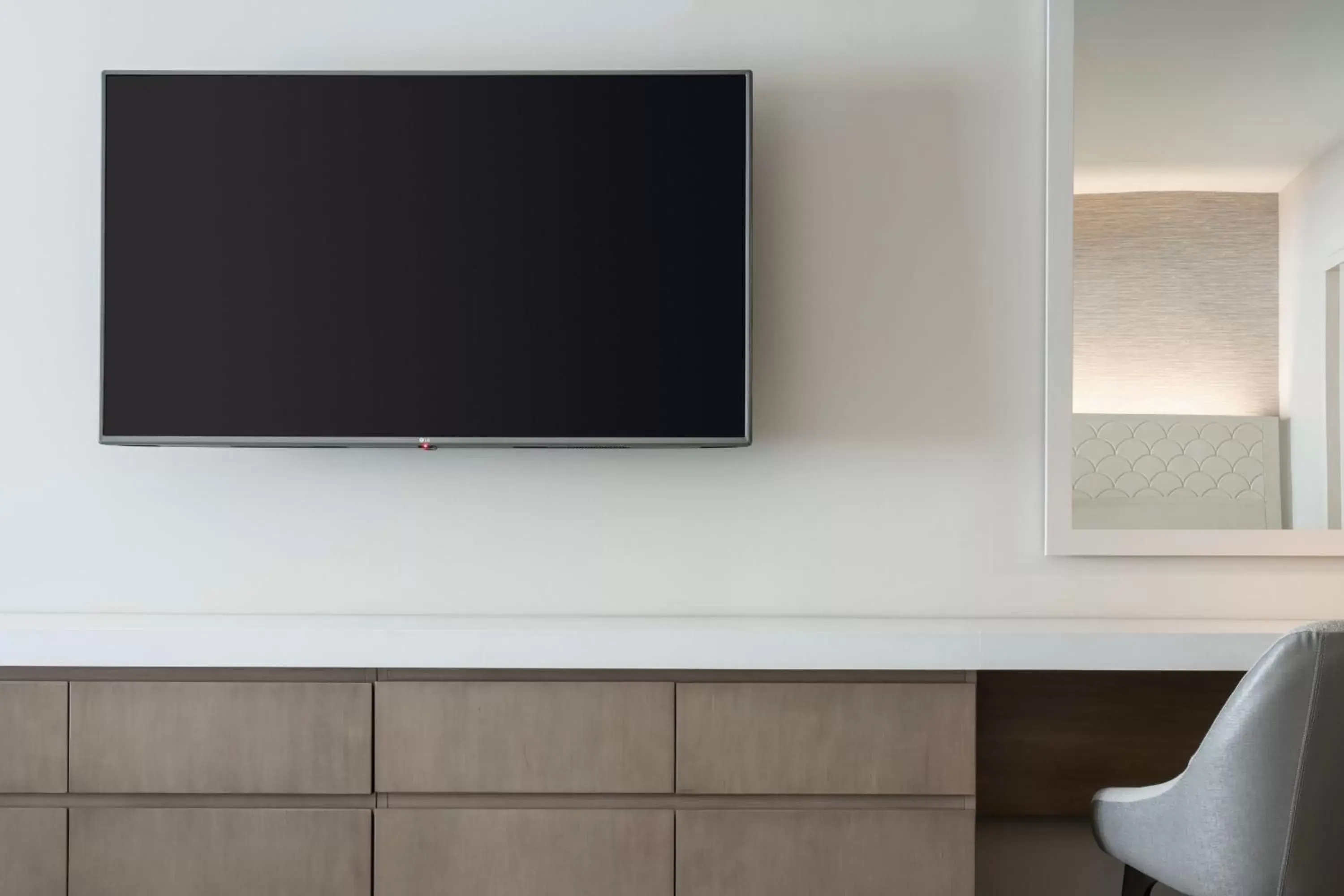 Photo of the whole room, TV/Entertainment Center in Sheraton Waikiki