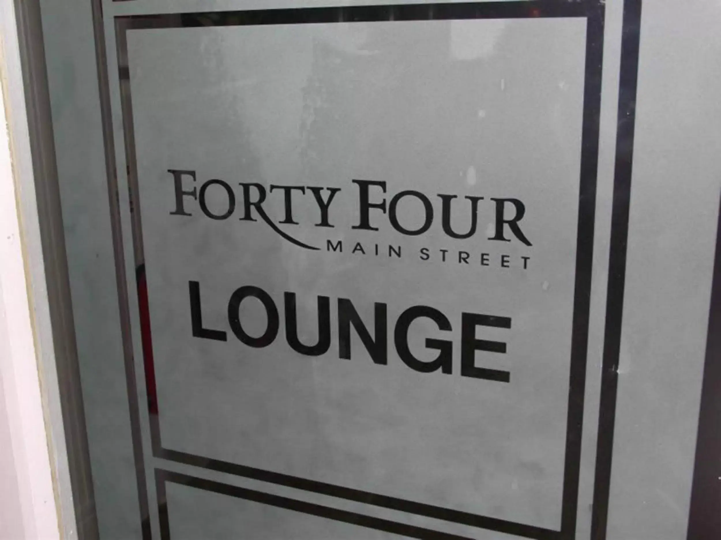Restaurant/places to eat in Forty Four Main Street